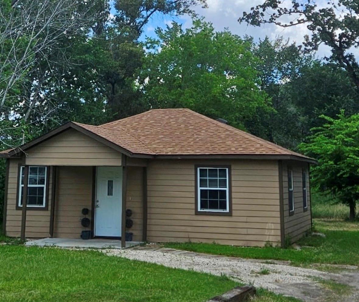 15101 South Drive — photo