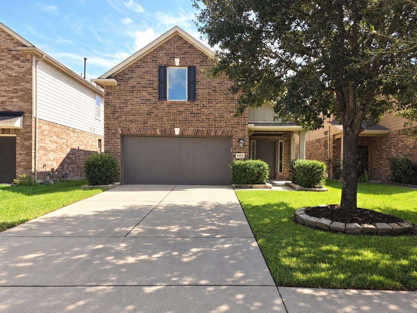 8122 Heartbrook Field Lane — photo