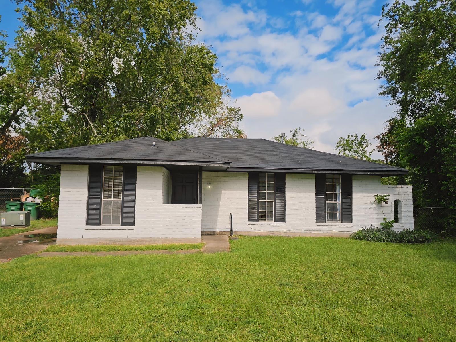 11023 Linvale Drive — photo