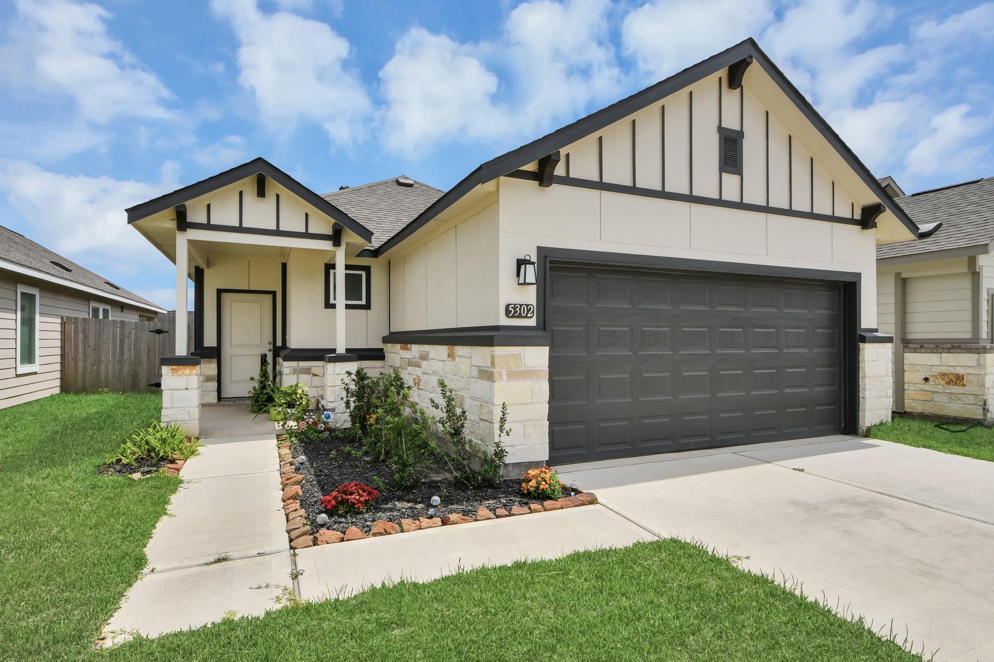 5302 Seymour Drive — photo