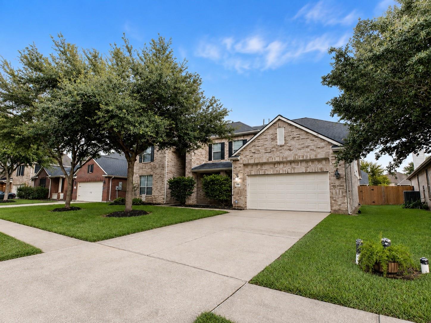 1752 Silver Bend Drive — photo