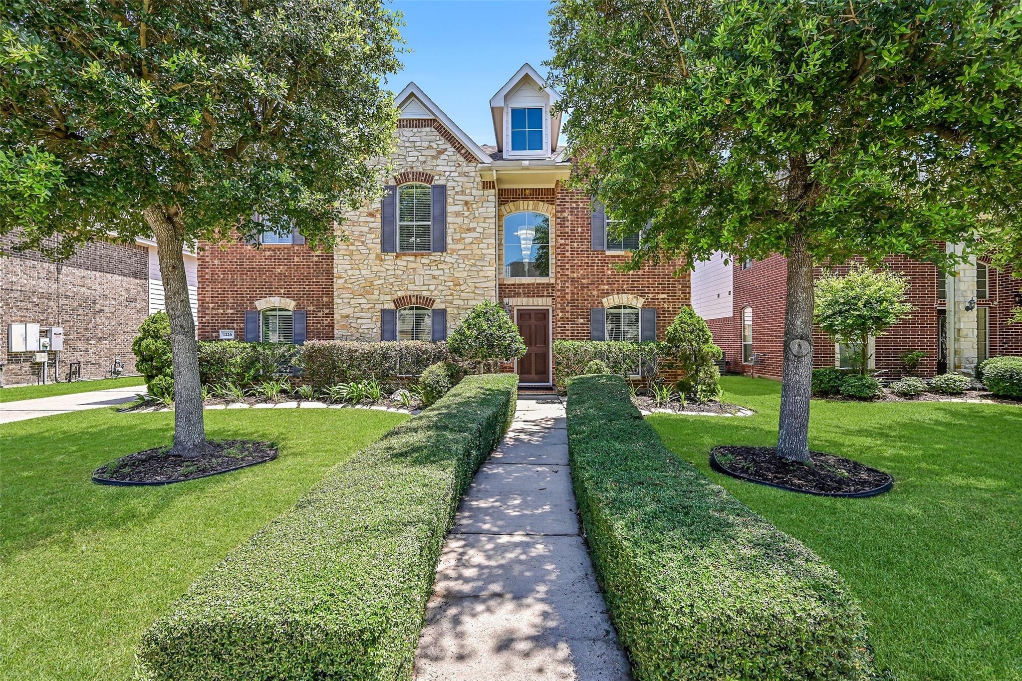 1226 Martinez Court — photo