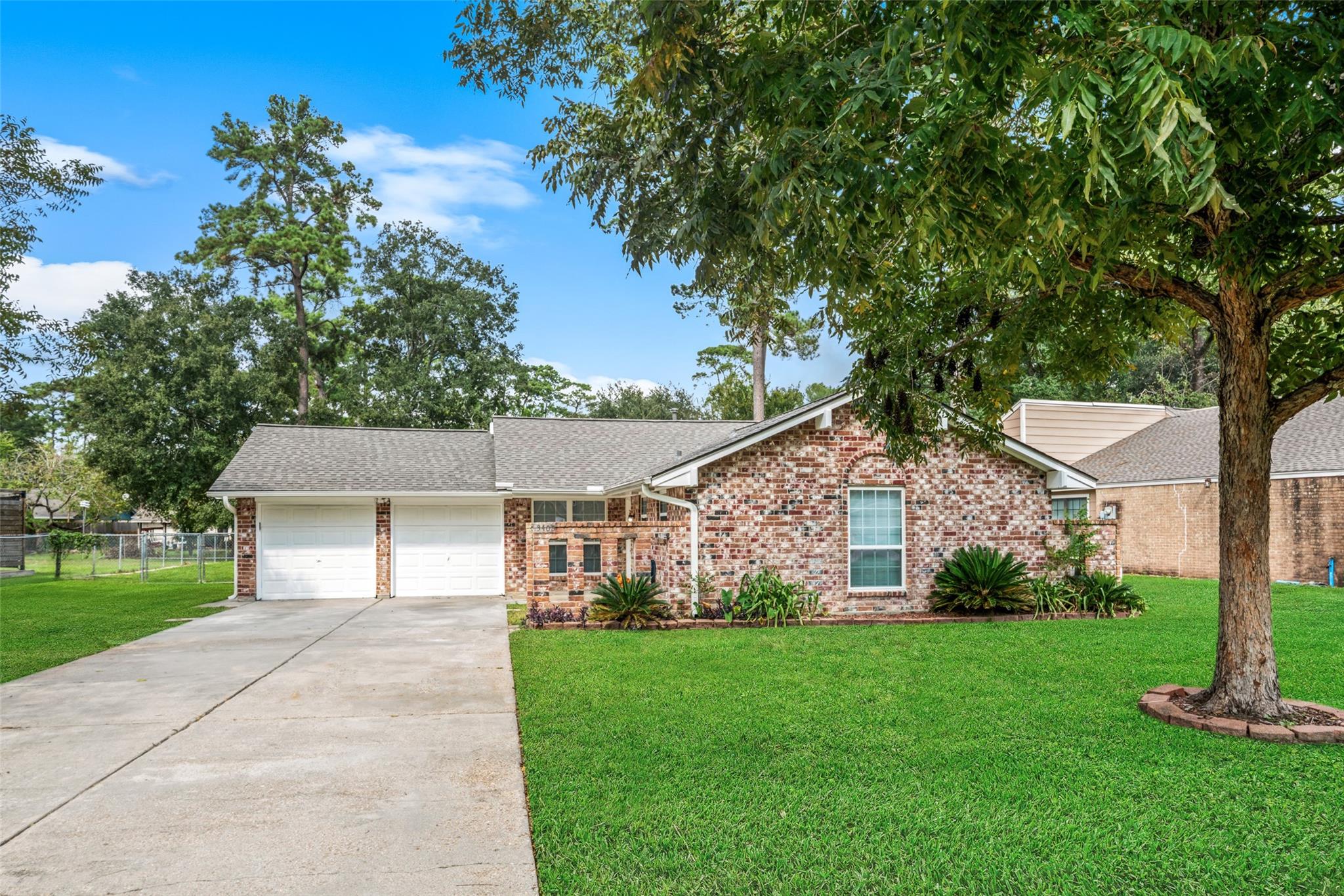 3402 Dovie Drive — photo