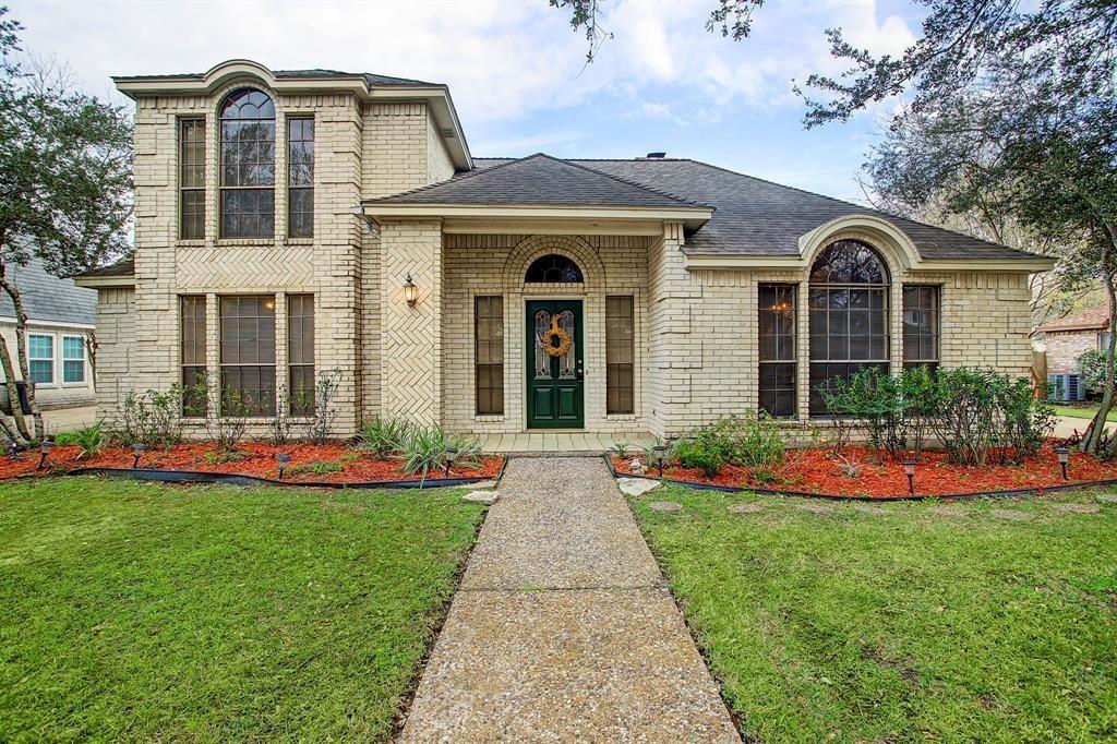 10210 Great Plains Lane — photo