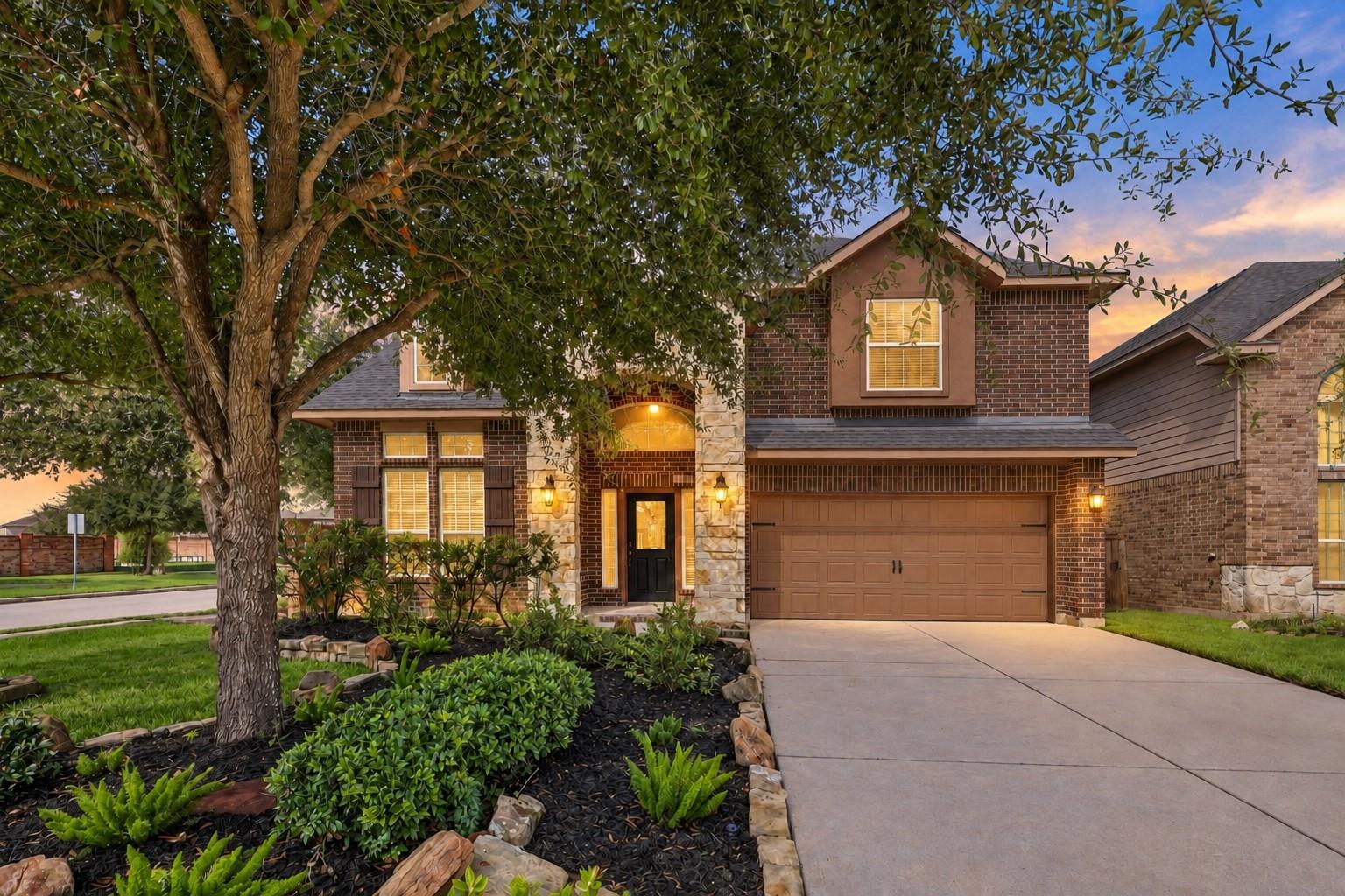 11723 Giovanni Lane — photo