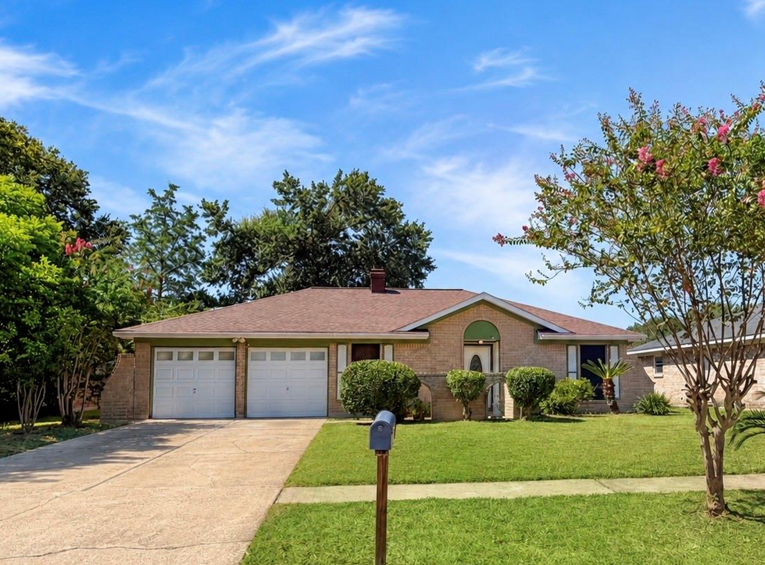 430 Shady Glade Drive — photo