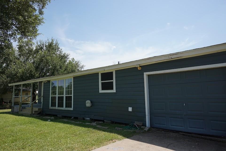 306 Center Way Street — photo