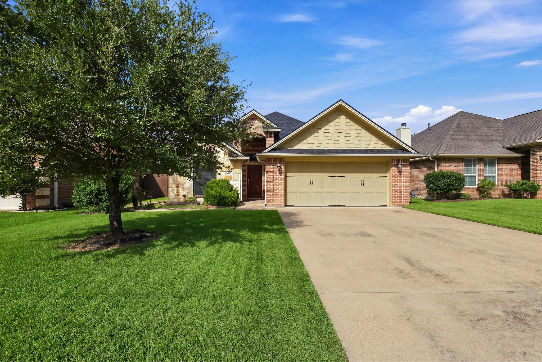 4267 Hollow Stone Drive — photo