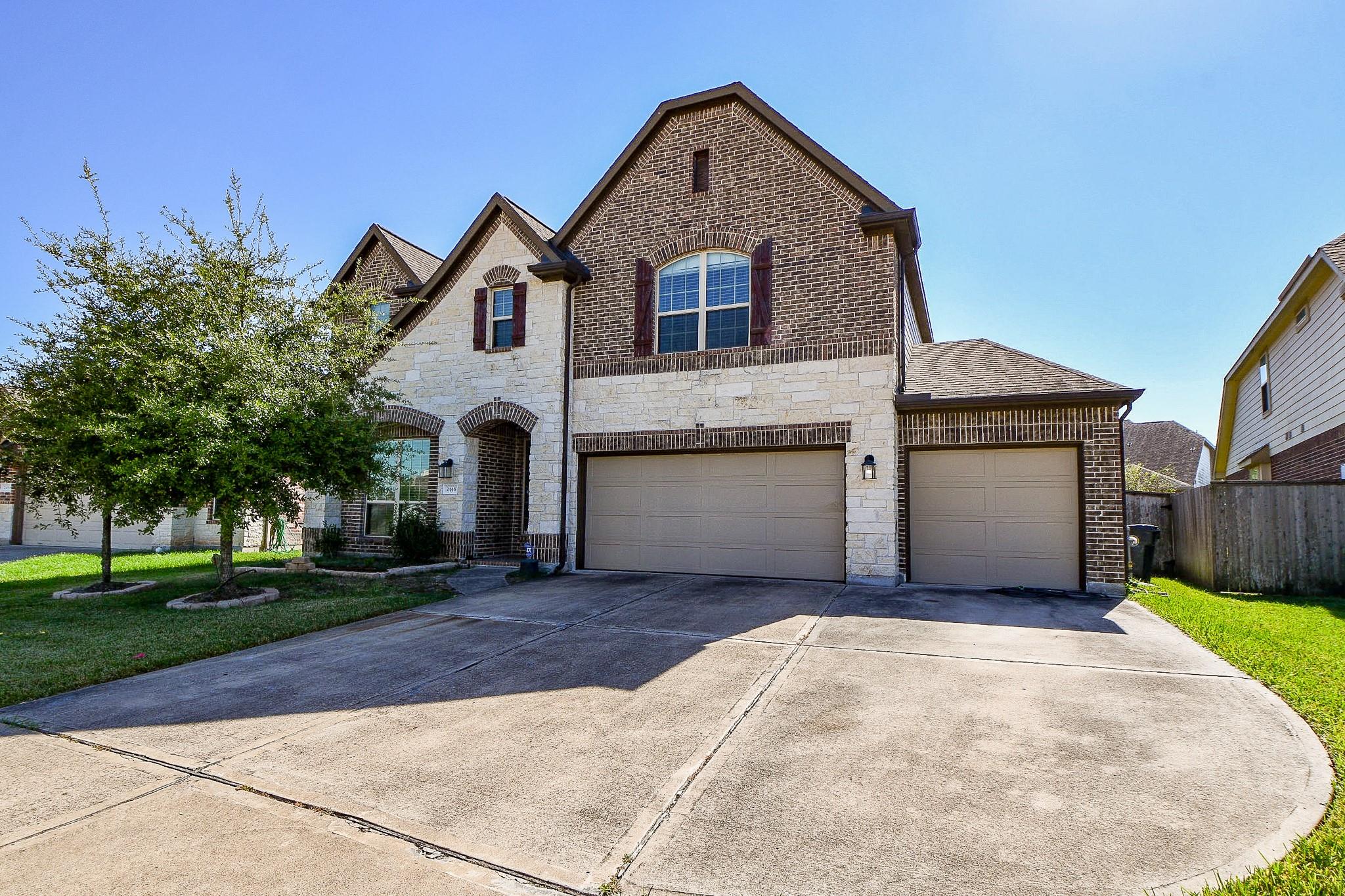 2446 Flowering Brook Lane — photo
