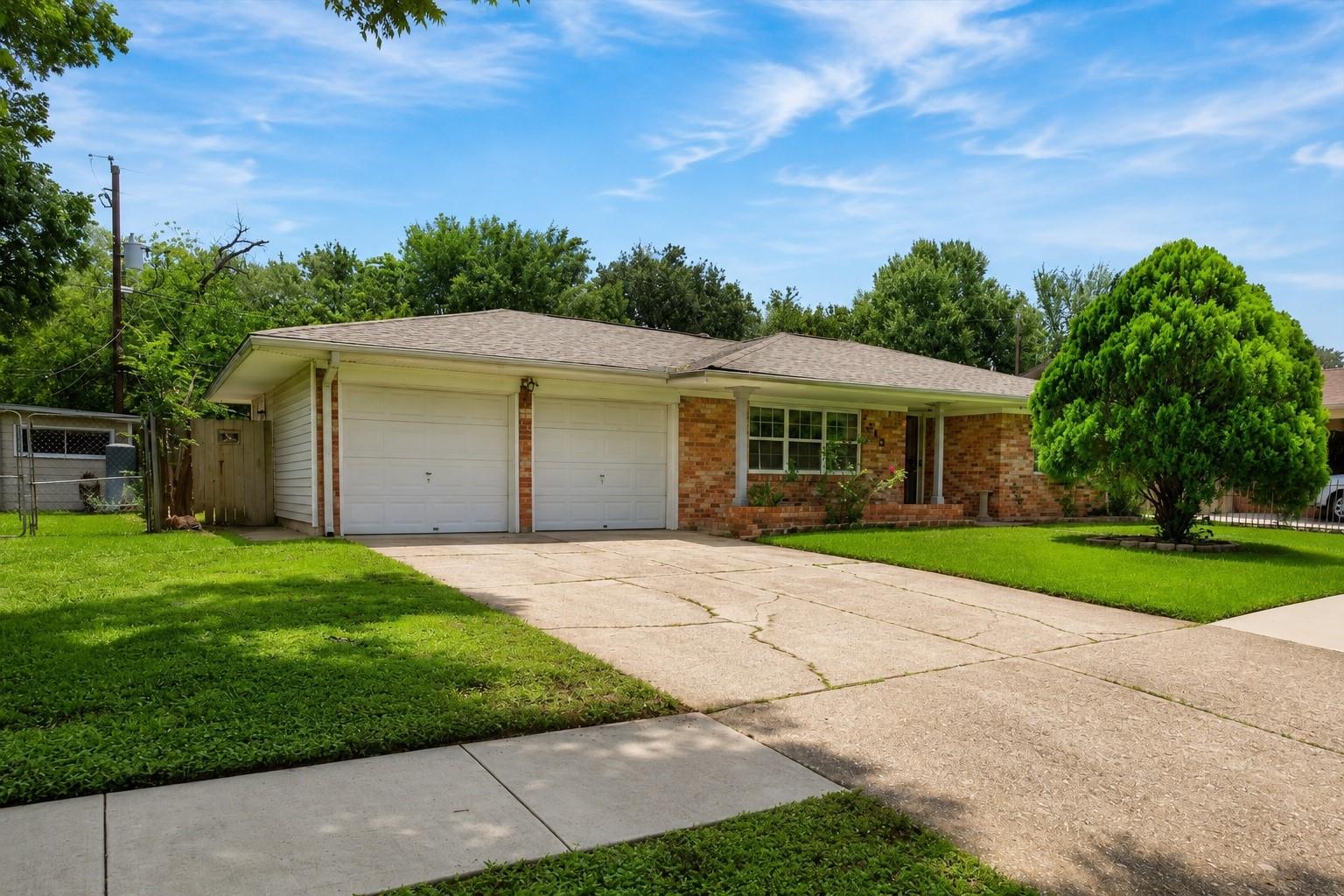 1313 Plymouth Street — photo