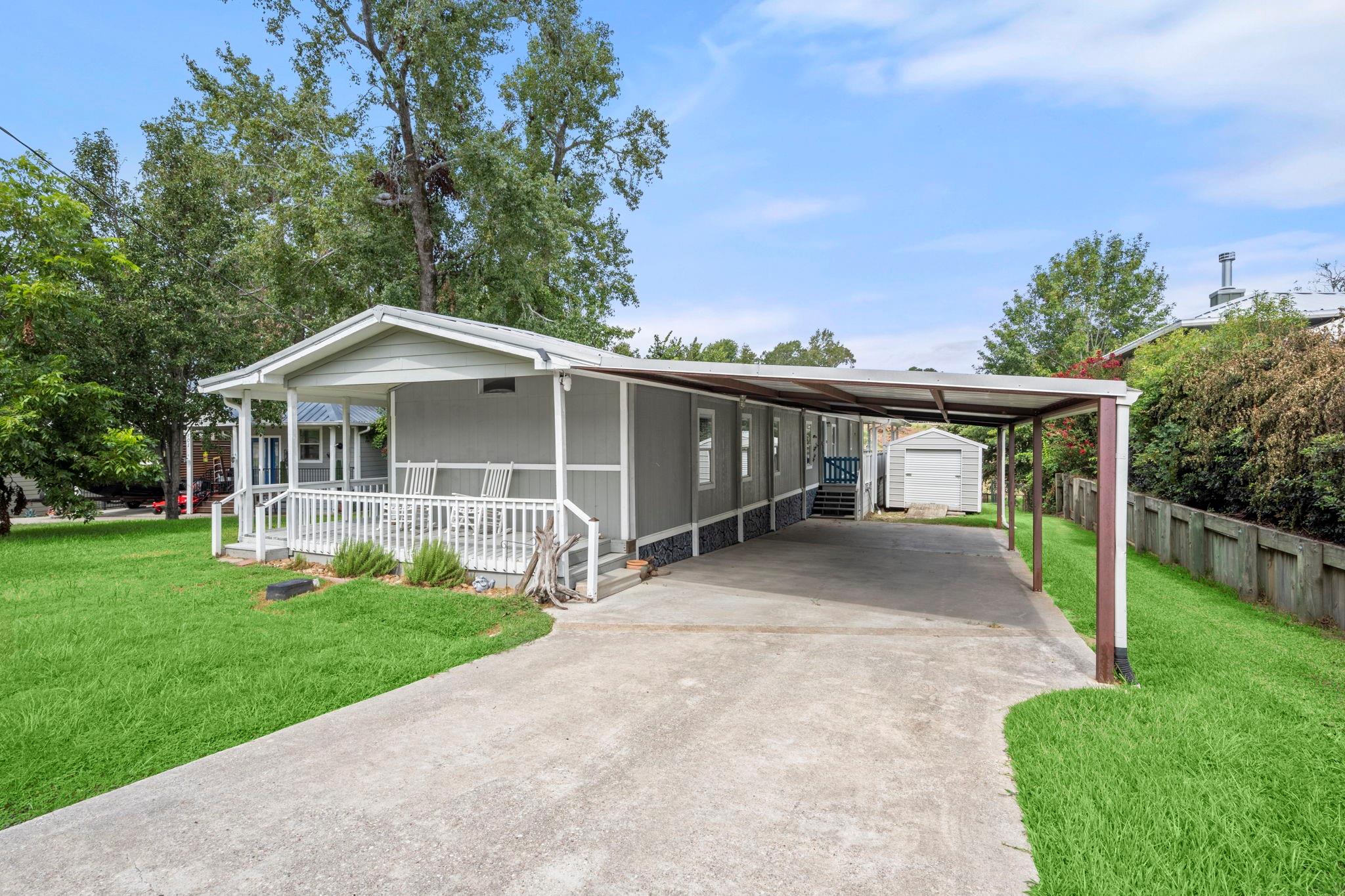 69 Key Largo Loop, Point Blank, TX 77364 — photo 3