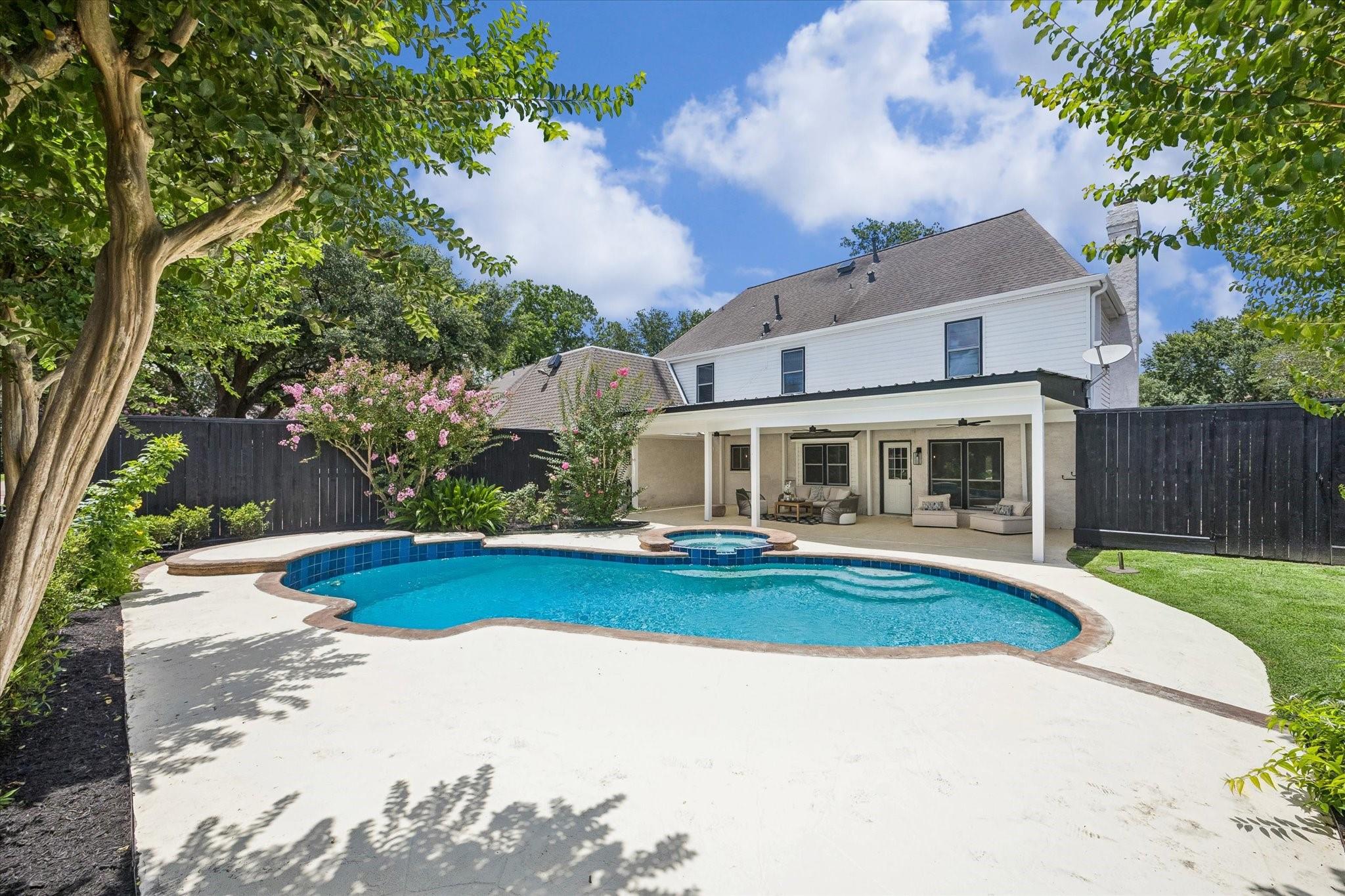 20111 Hardwidge Court — photo