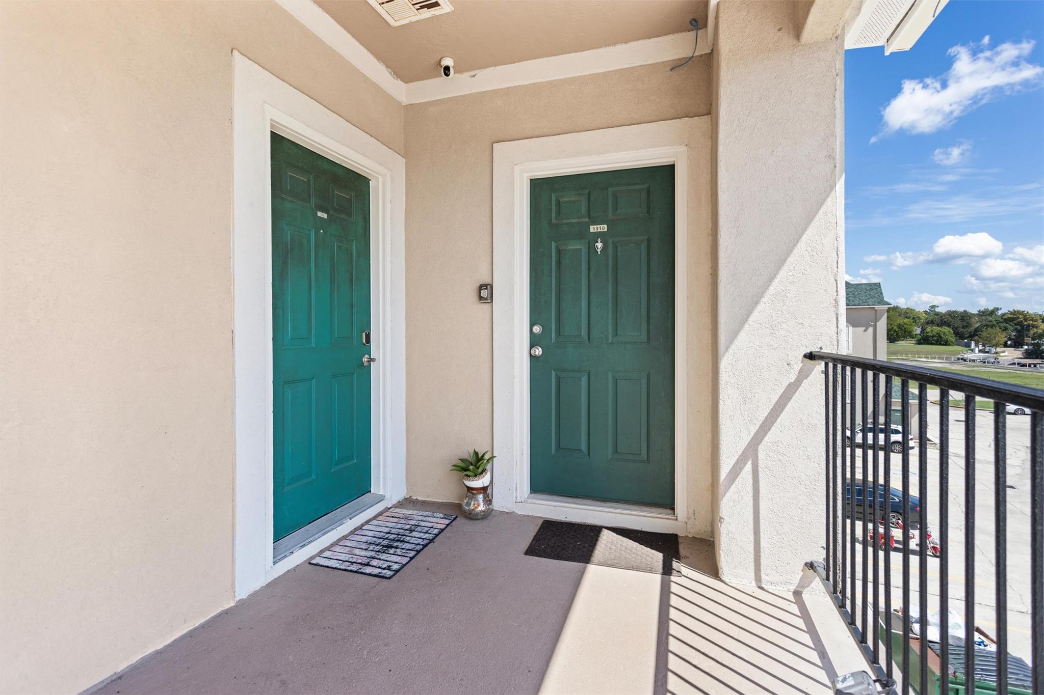 7039 Kingston Cove Lane #310 — photo