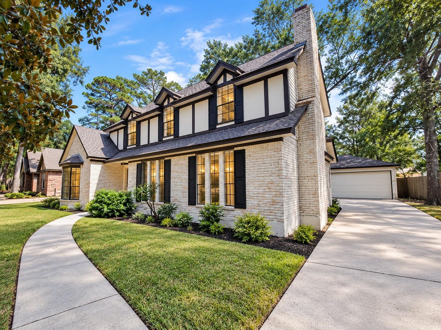 449 Stephen F Austin Drive — photo