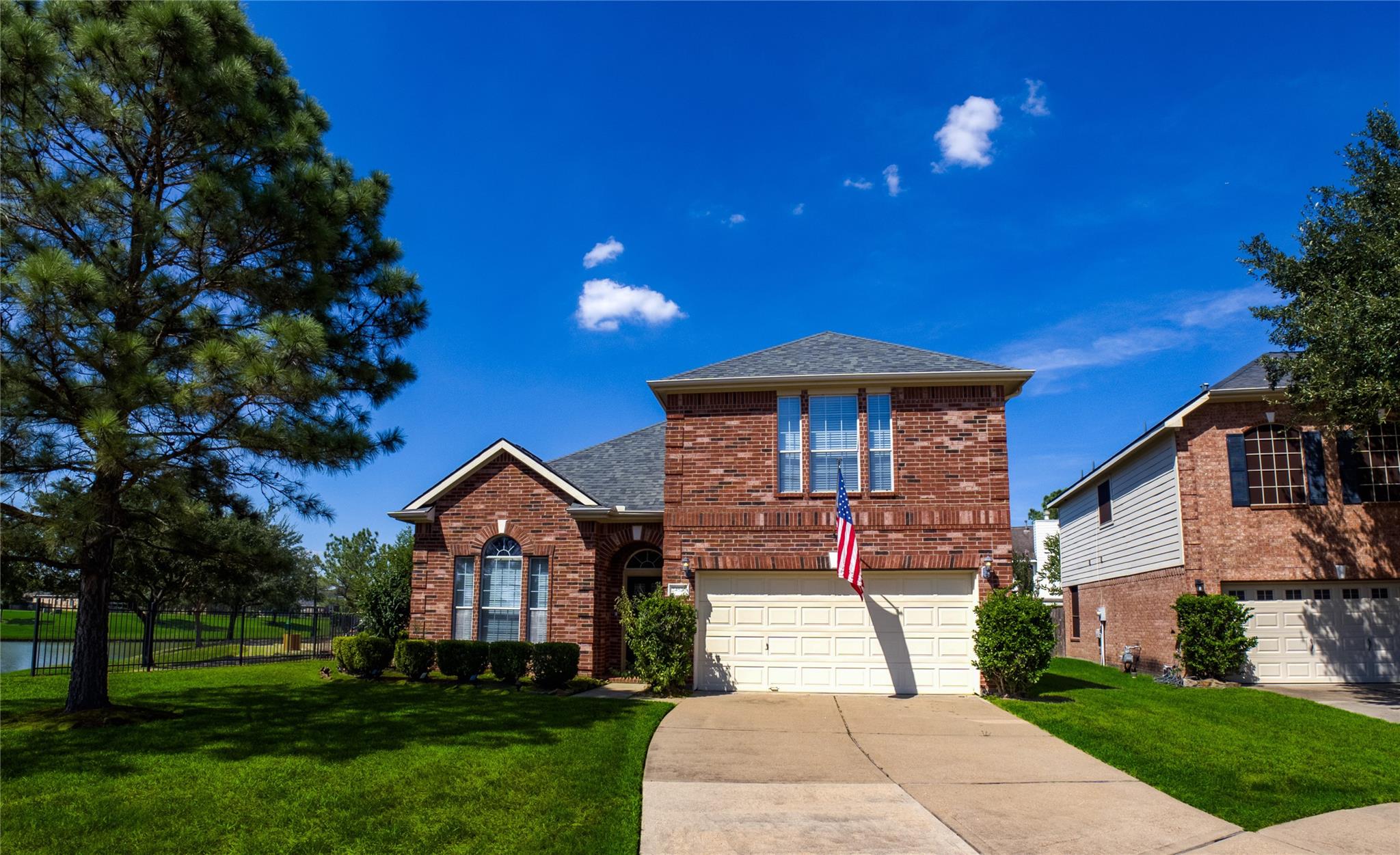 24526 Jocelyn Park Court — photo