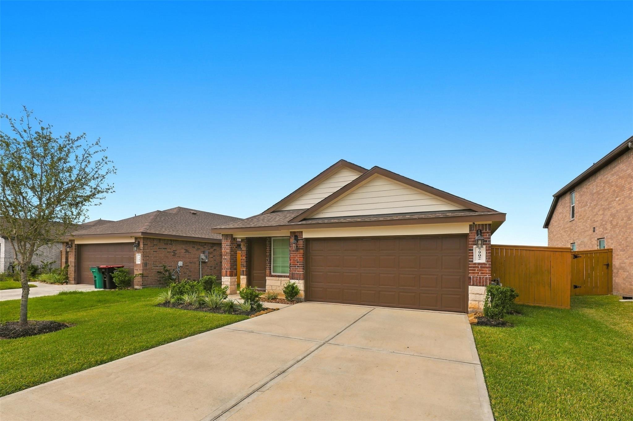 7902 Lavender Jade Drive — photo