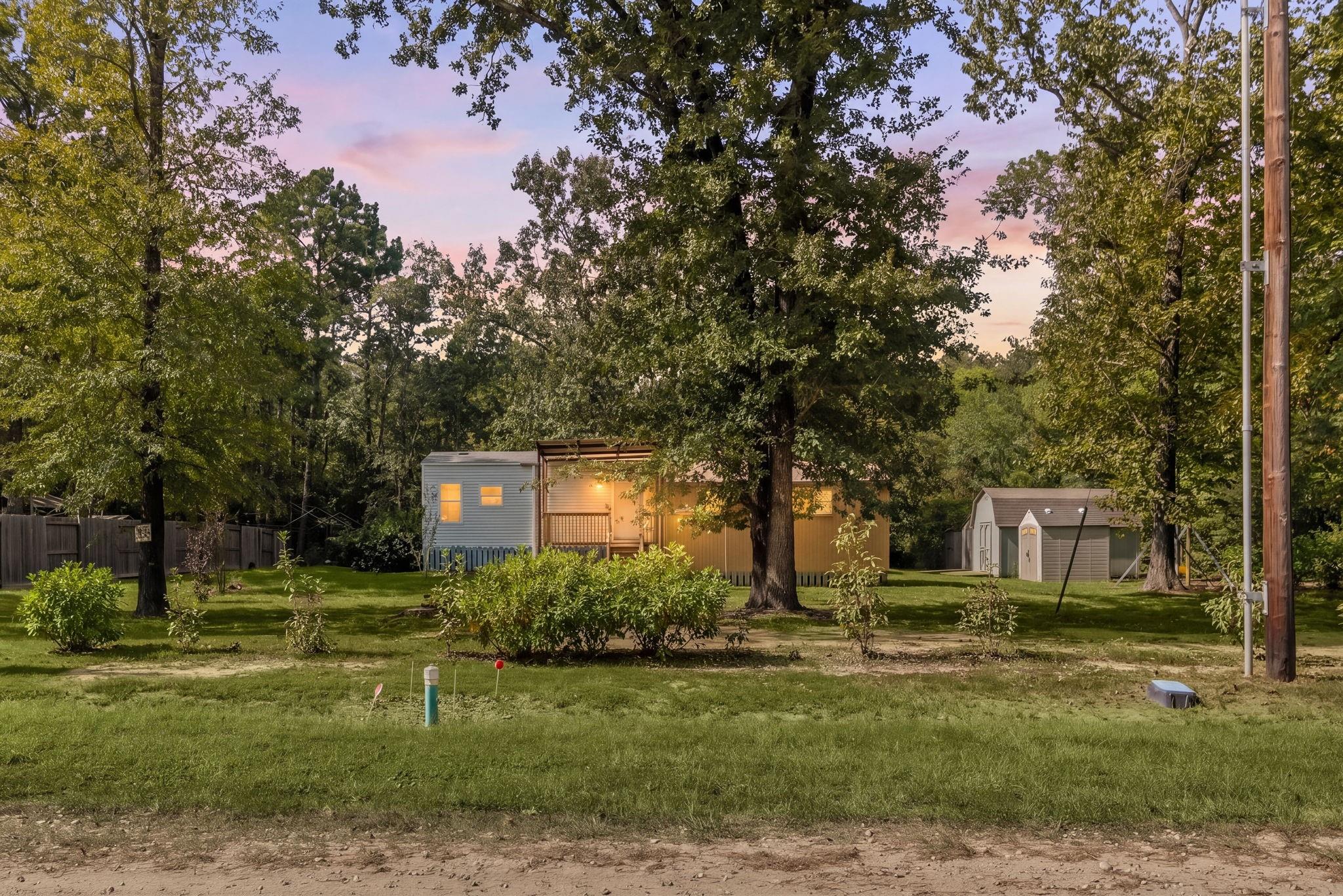983 Brackenridge — photo