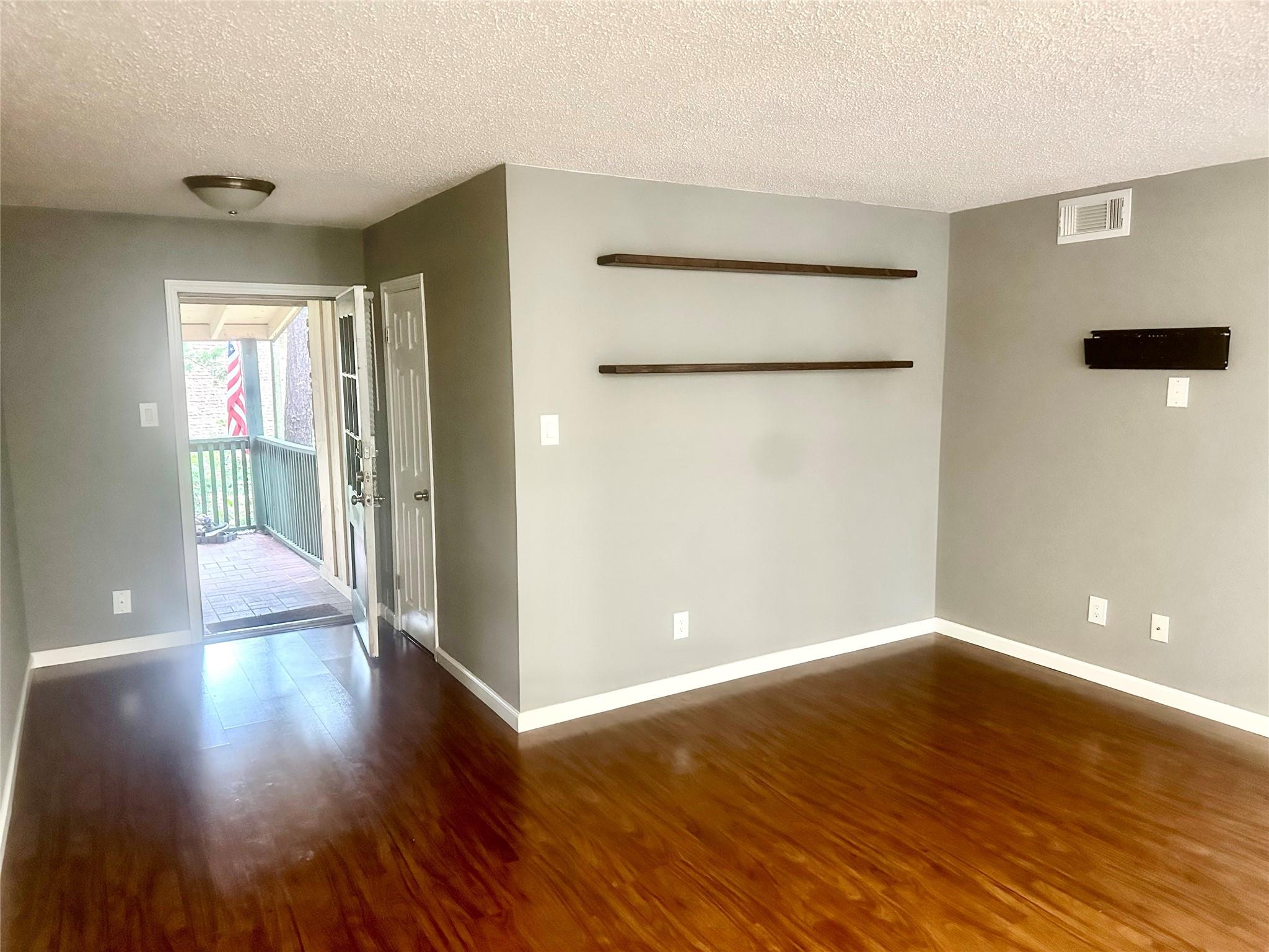 8245 Kingsbrook Road #239 — photo