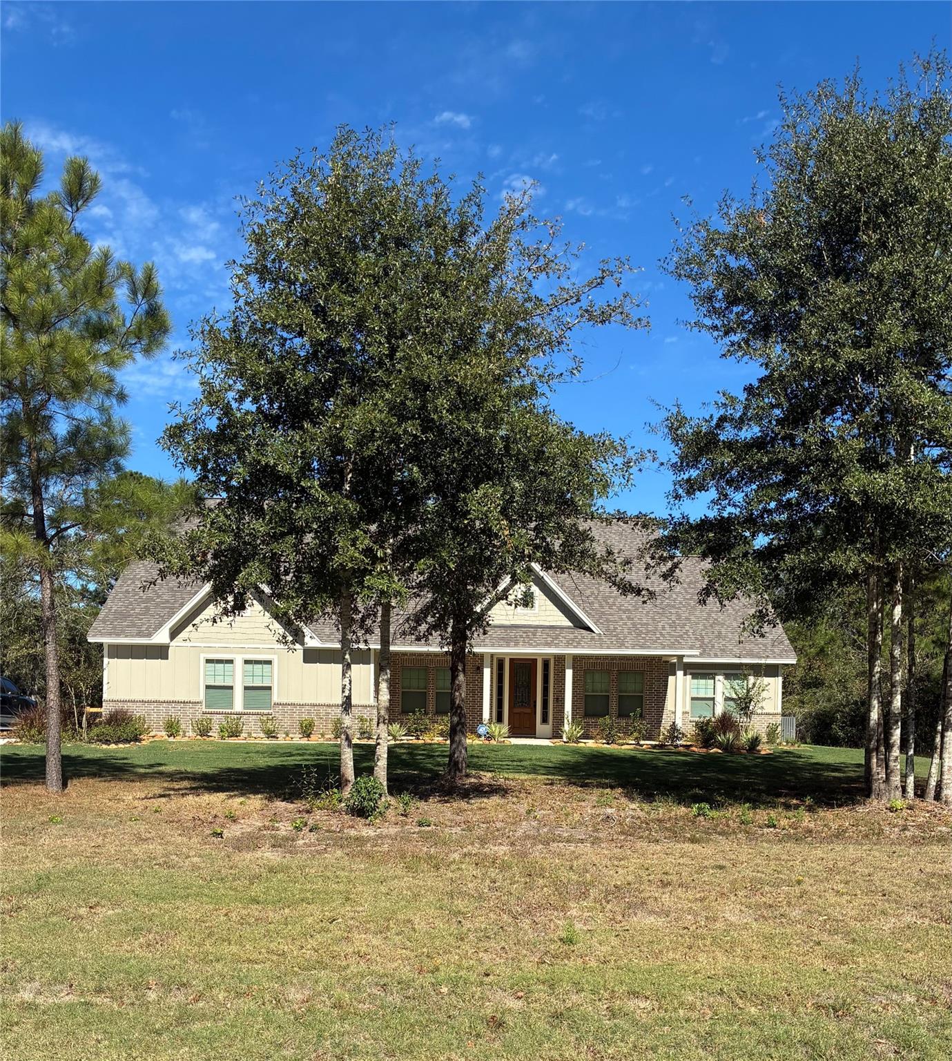 347 Iron Horse Road — photo
