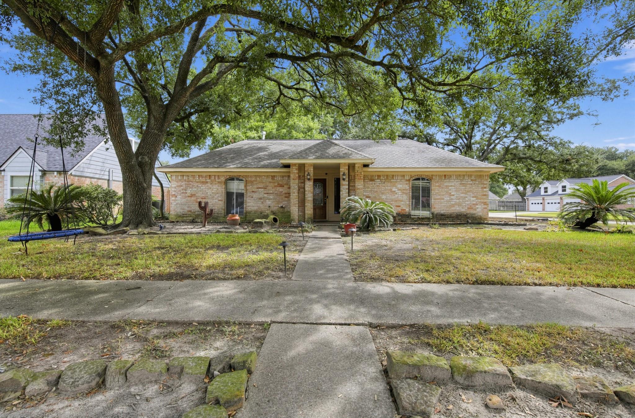 15502 Chichester Lane — photo