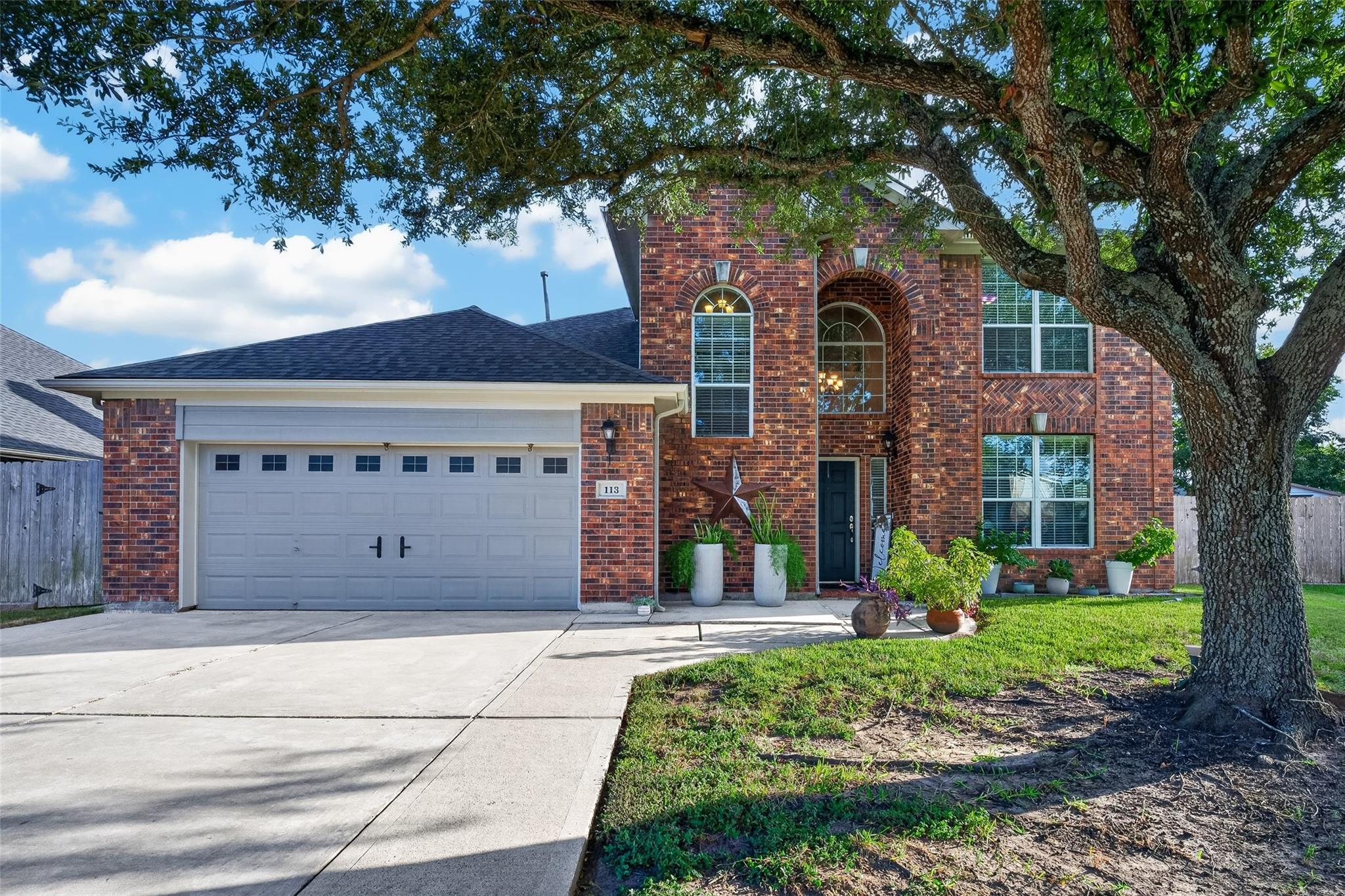 113 Erin Court — photo