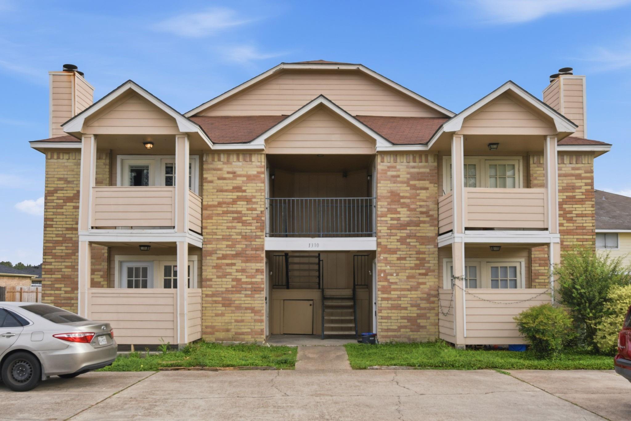 1310 Brenda Lane #C — photo