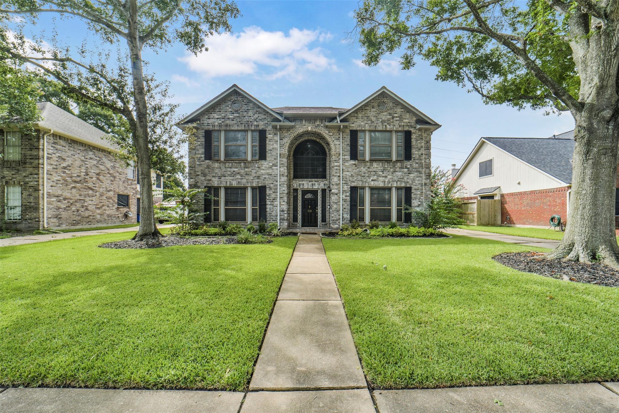 126 Shadow Wood Drive — photo