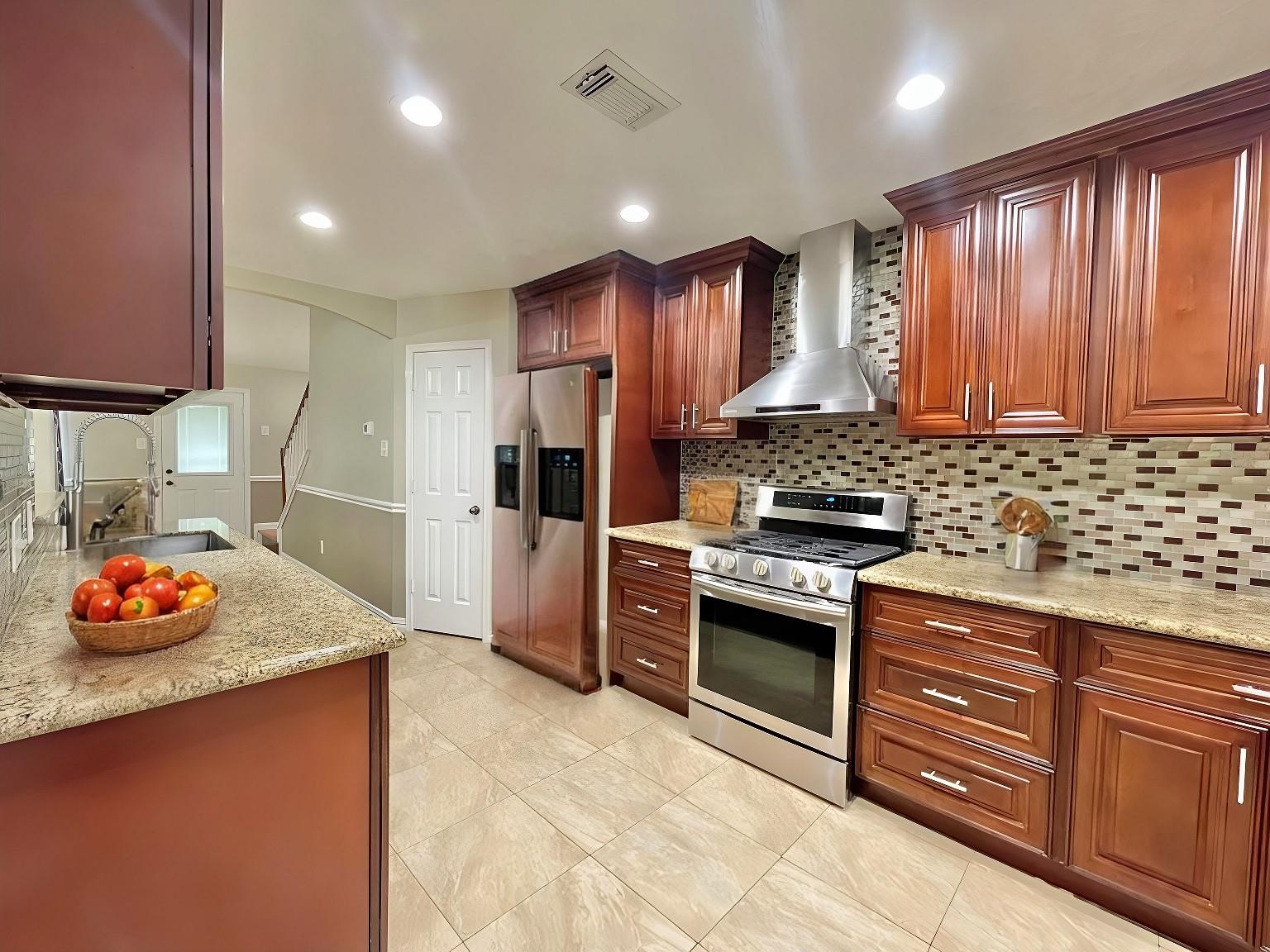 8227 Prairie Wind Lane — photo