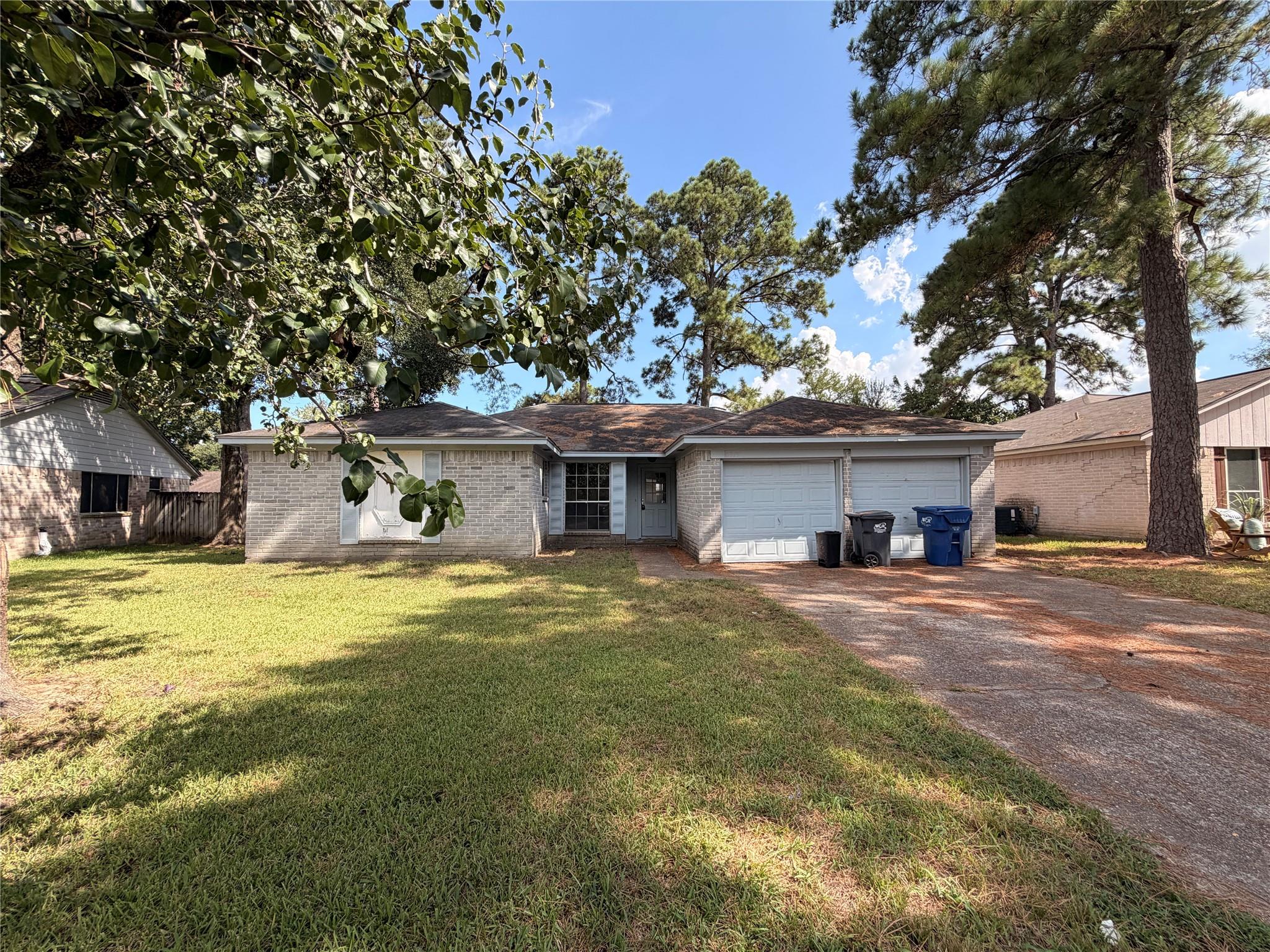 6915 Ten Curves Road — photo