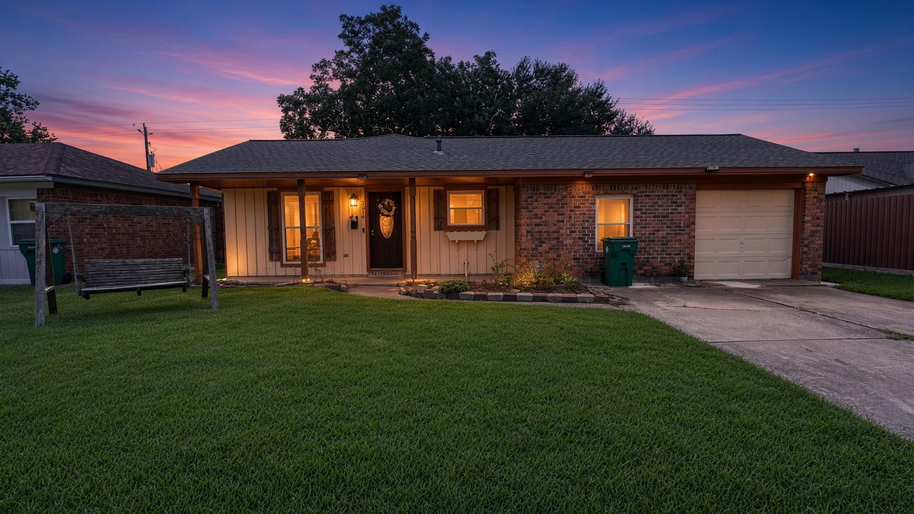 2514 Mulberry Lane — photo