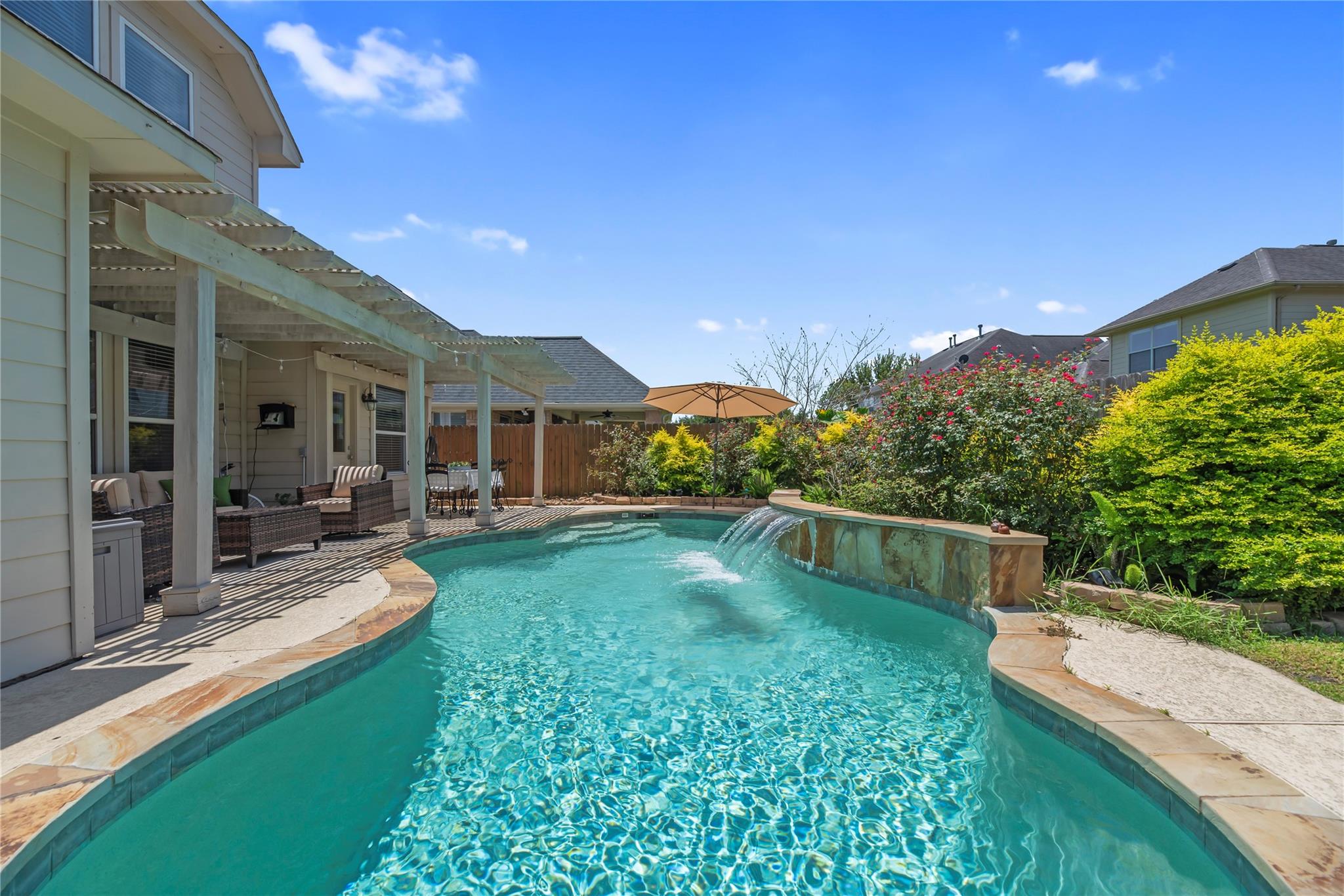 20918 Field Manor Lane — photo