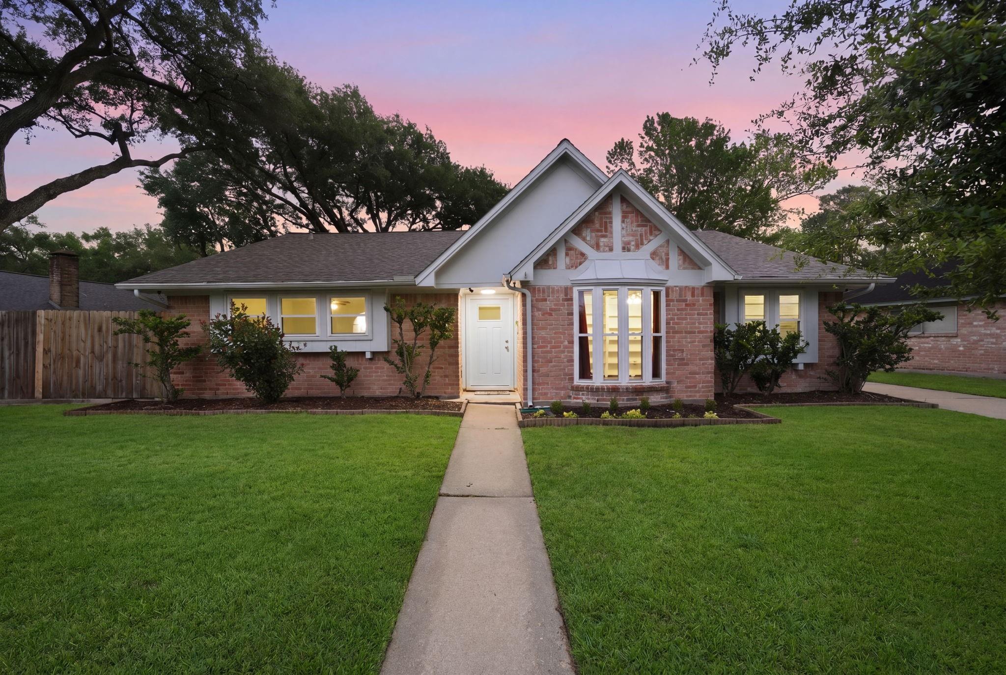 9718 Rathbone Drive, Houston, TX 77031 — photo 3