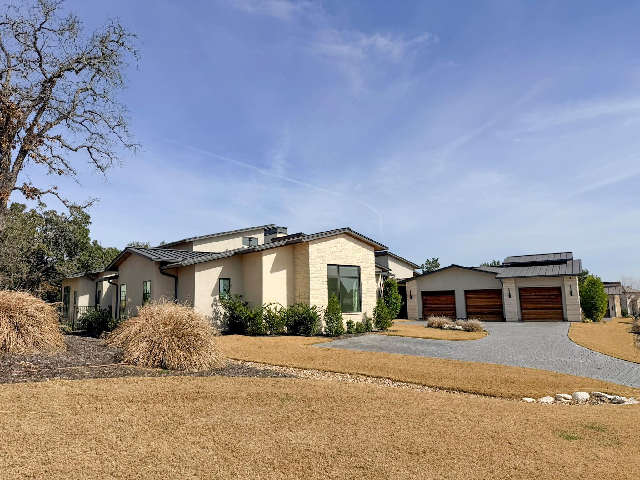 501 Delayne Drive — photo