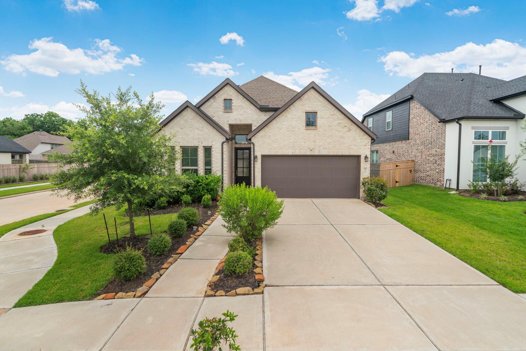 10718 Blossom River Drive — photo