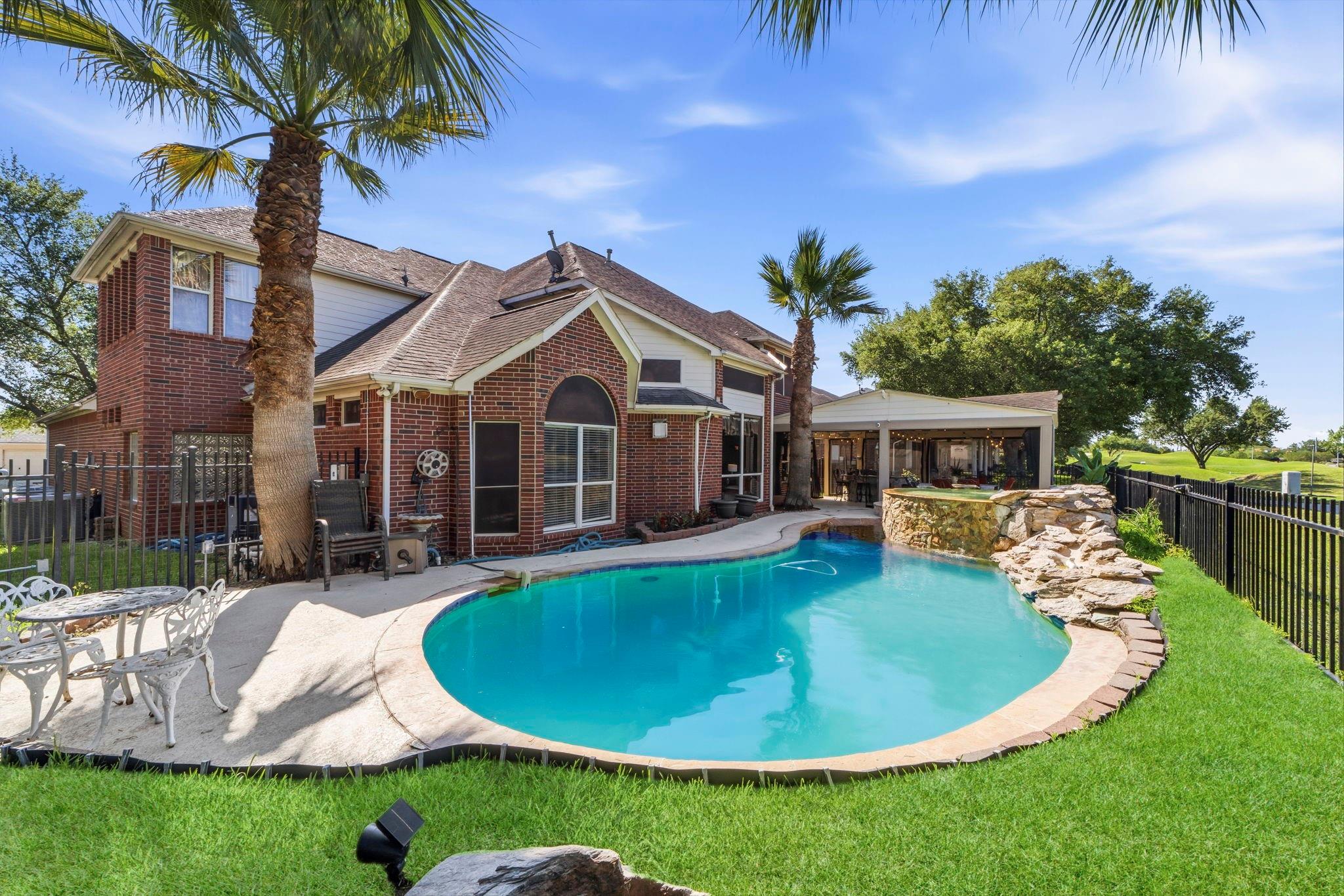 11823 Canyon Mills Drive — photo