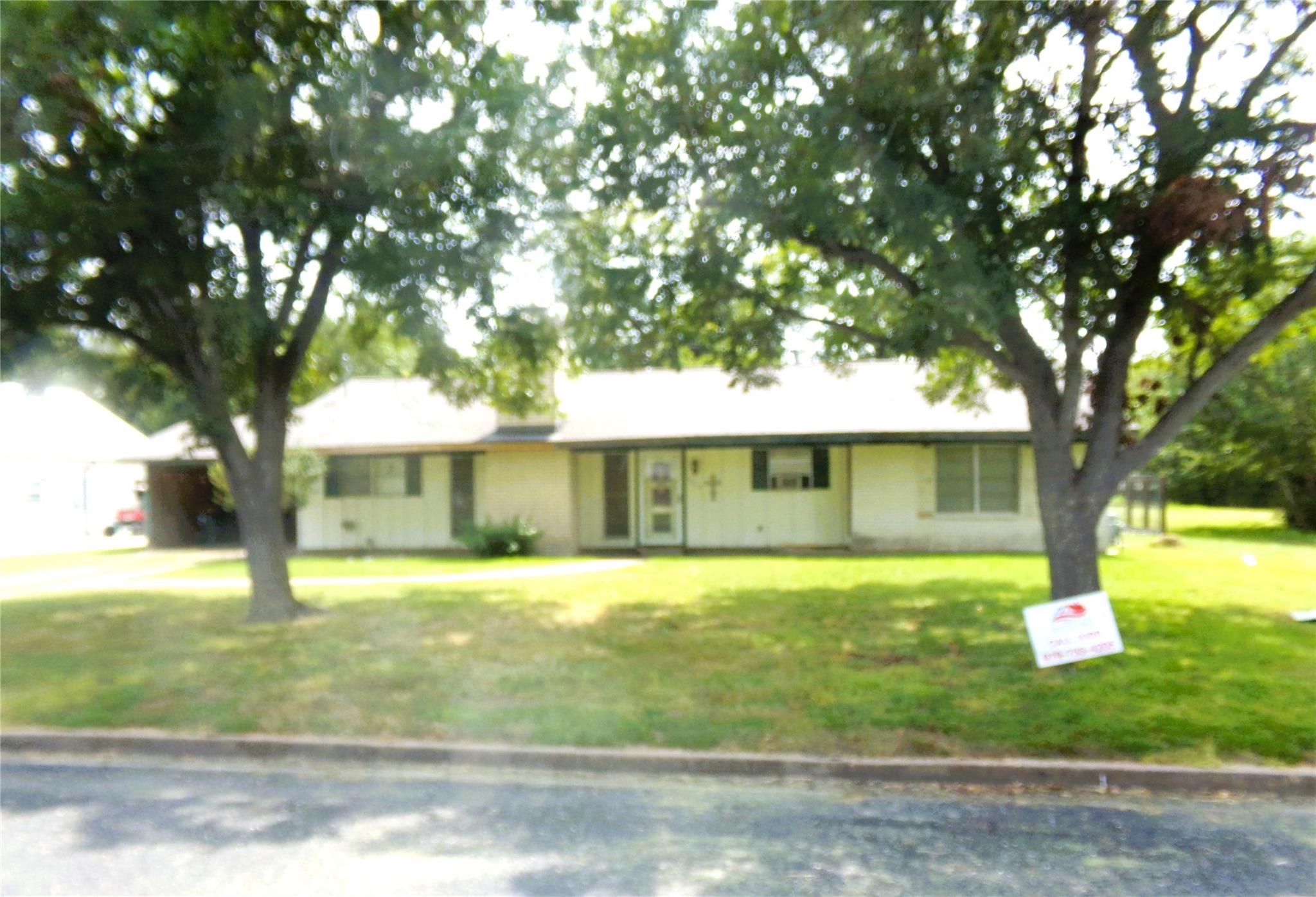 402 N Summit Street — photo