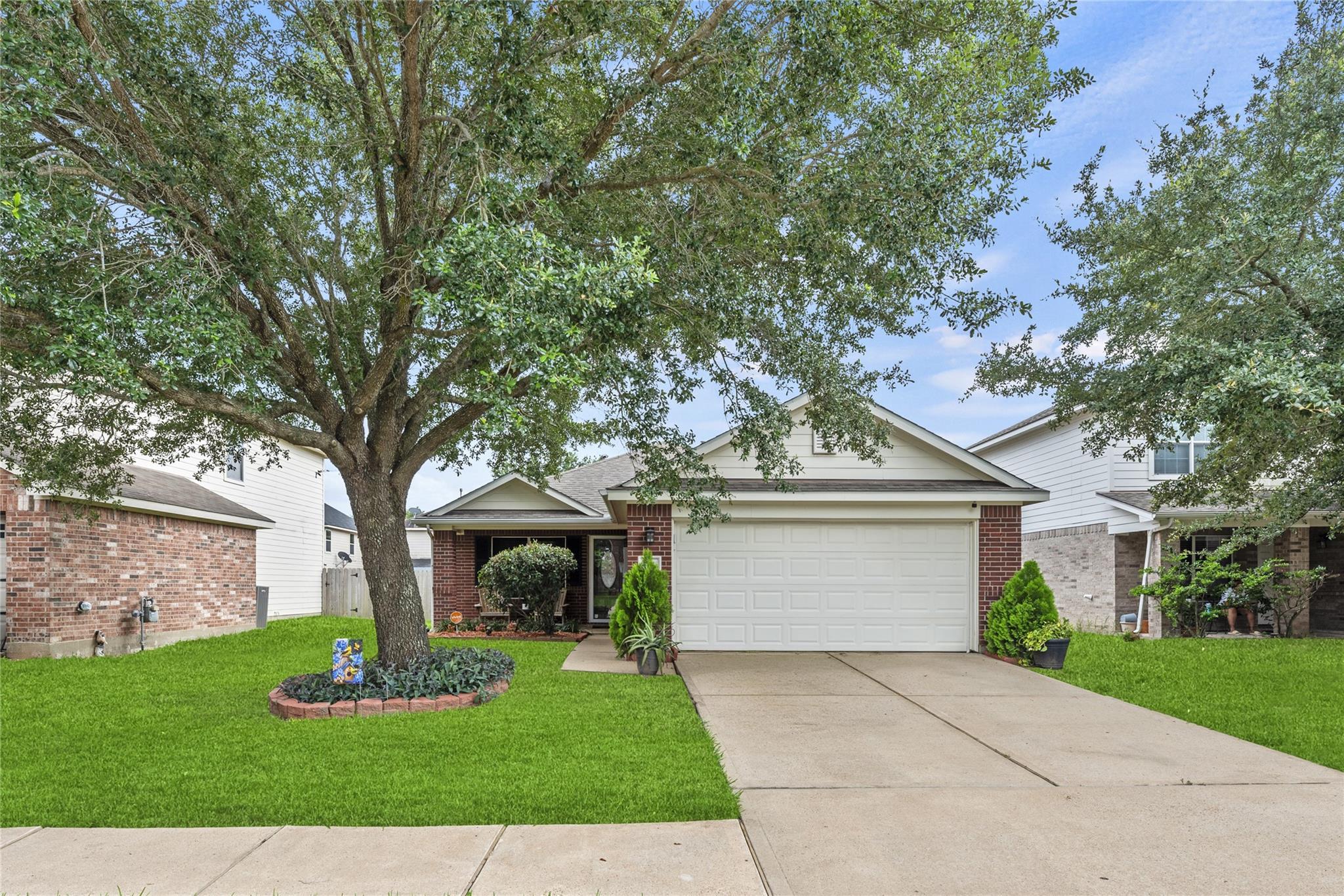 20723 Dewberry Creek Lane — photo