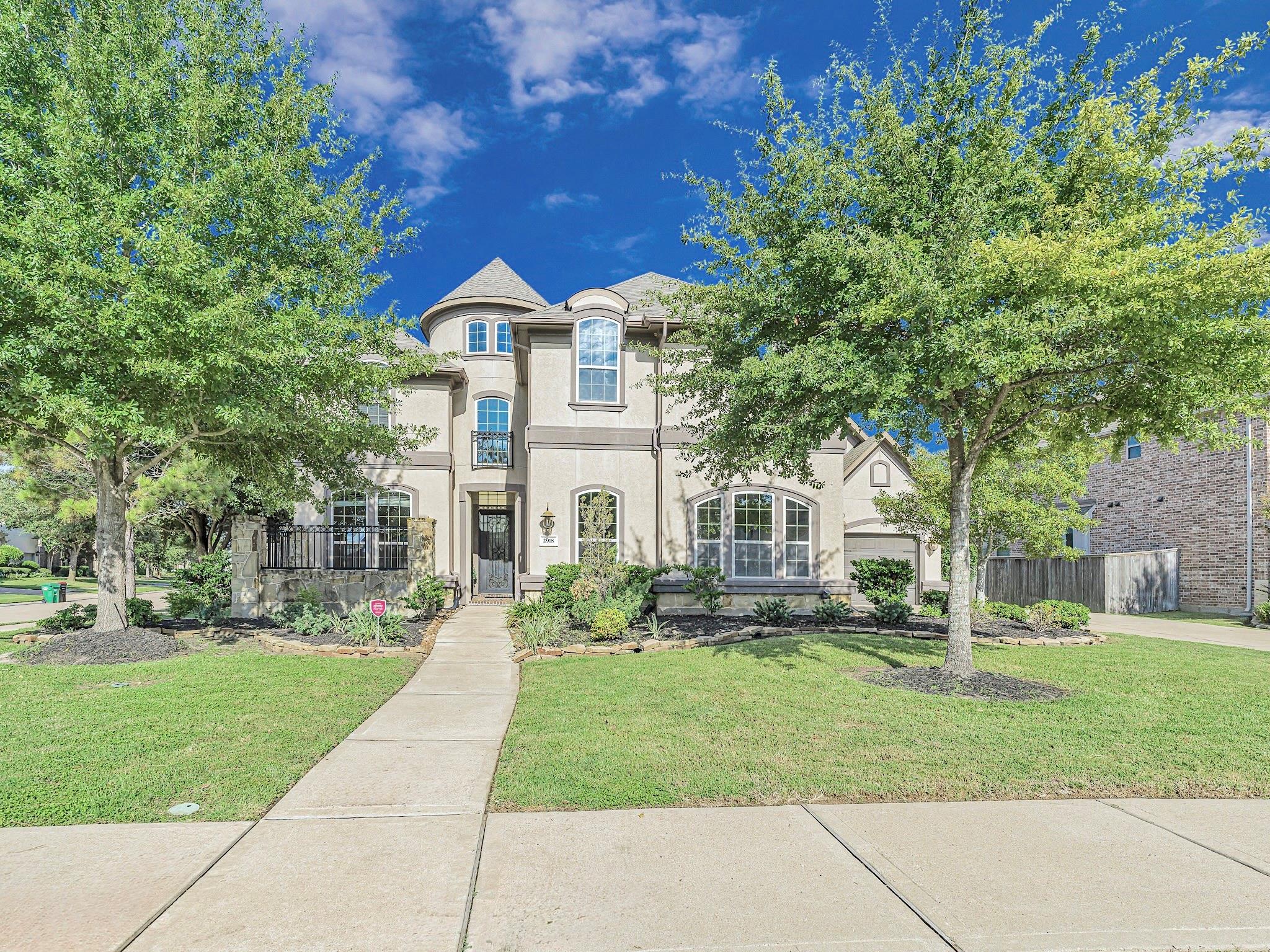 2918 Chapel Rock Court — photo