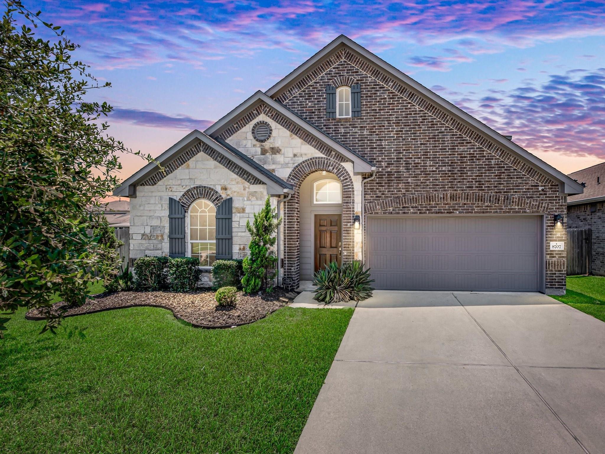 8707 W Crescent Lake Circle — photo