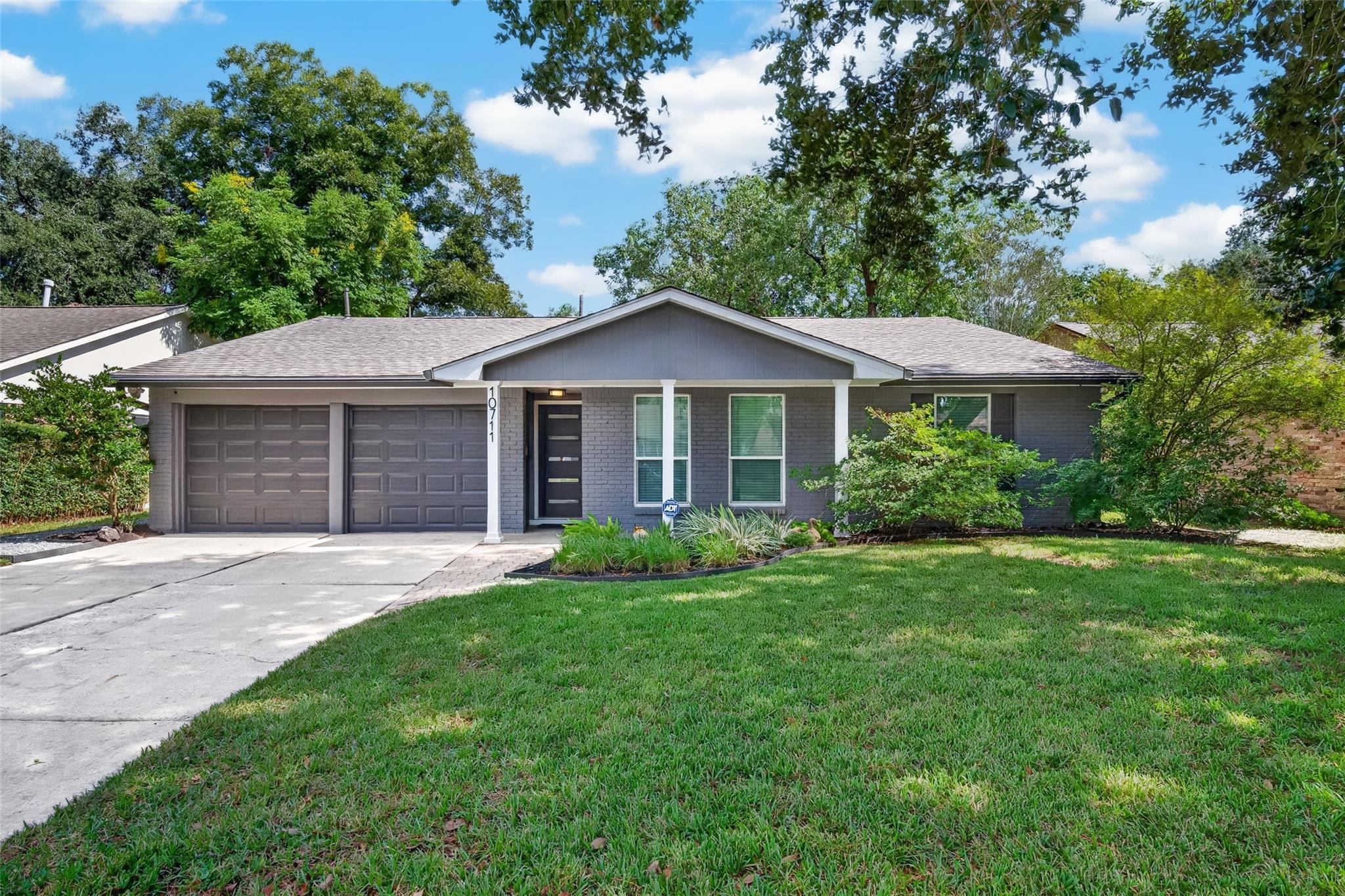 10711 Braewick Drive — photo