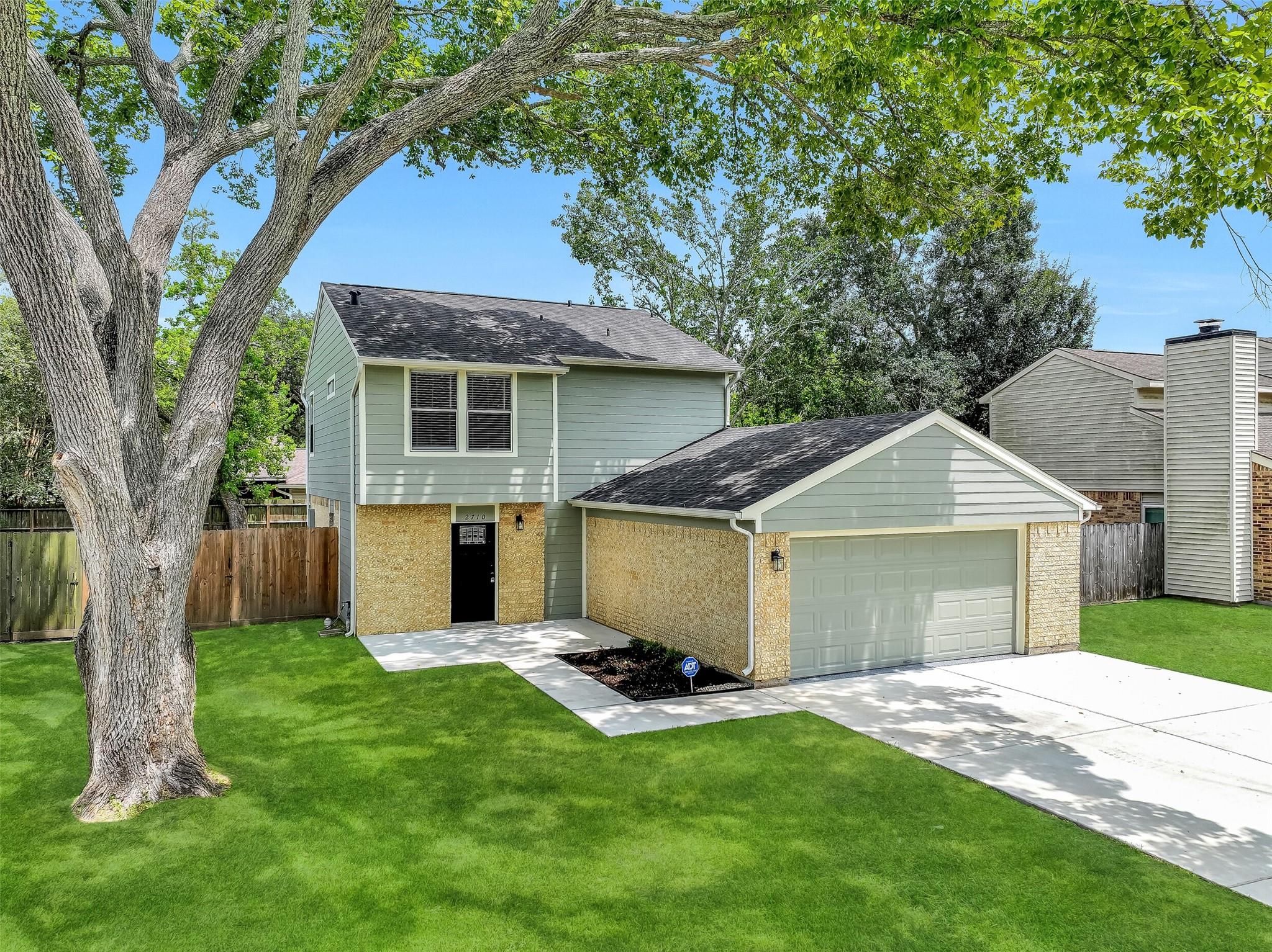 2710 Merrimac Drive — photo