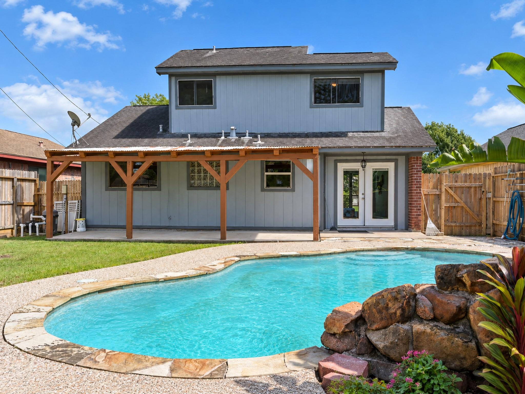 3107 Edgewood Drive — photo