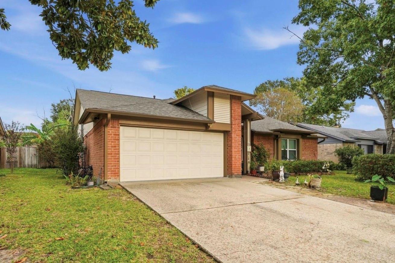 16210 N Cross Drive — photo