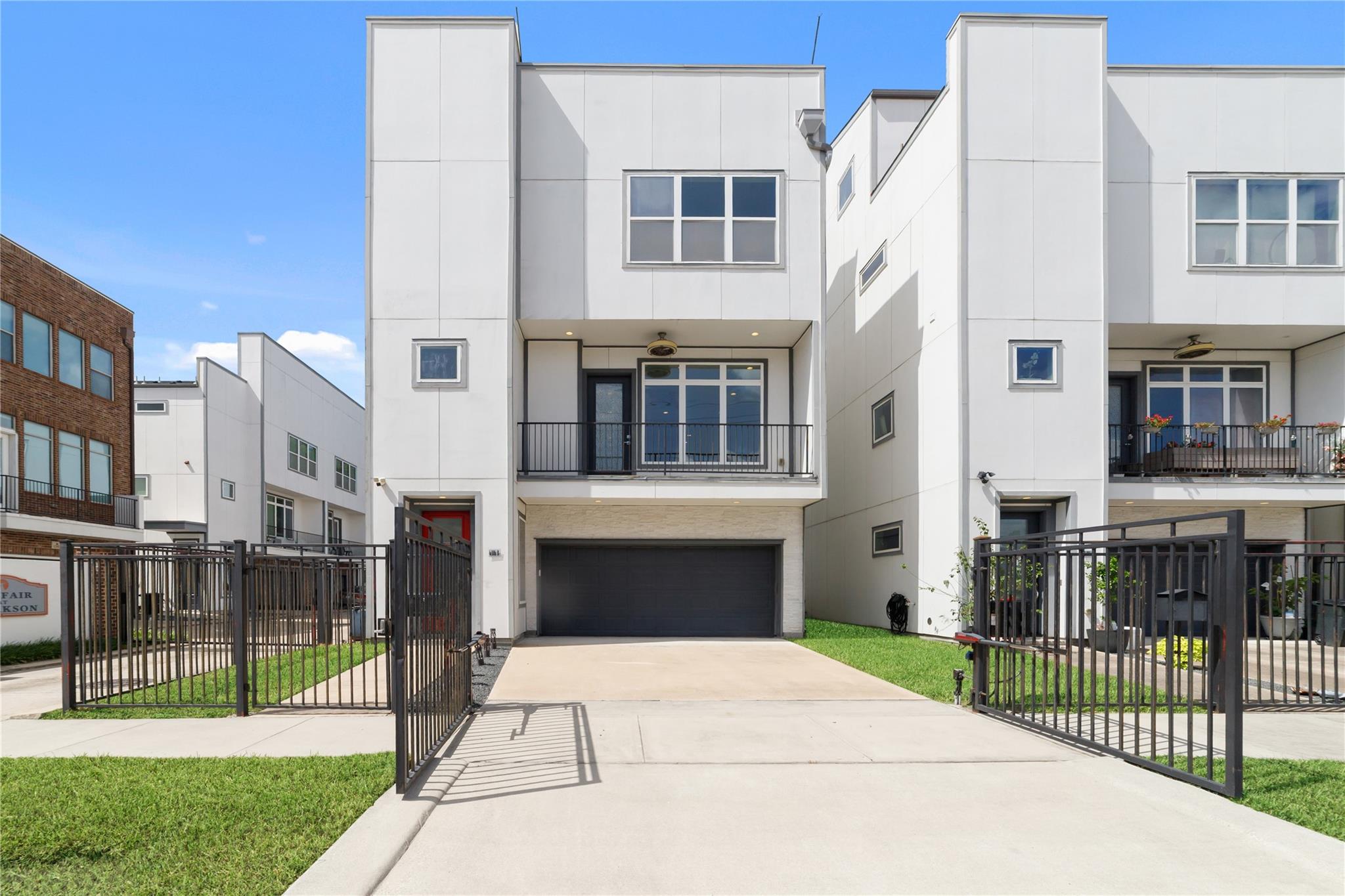 6106 Clarkson Lane #D — photo