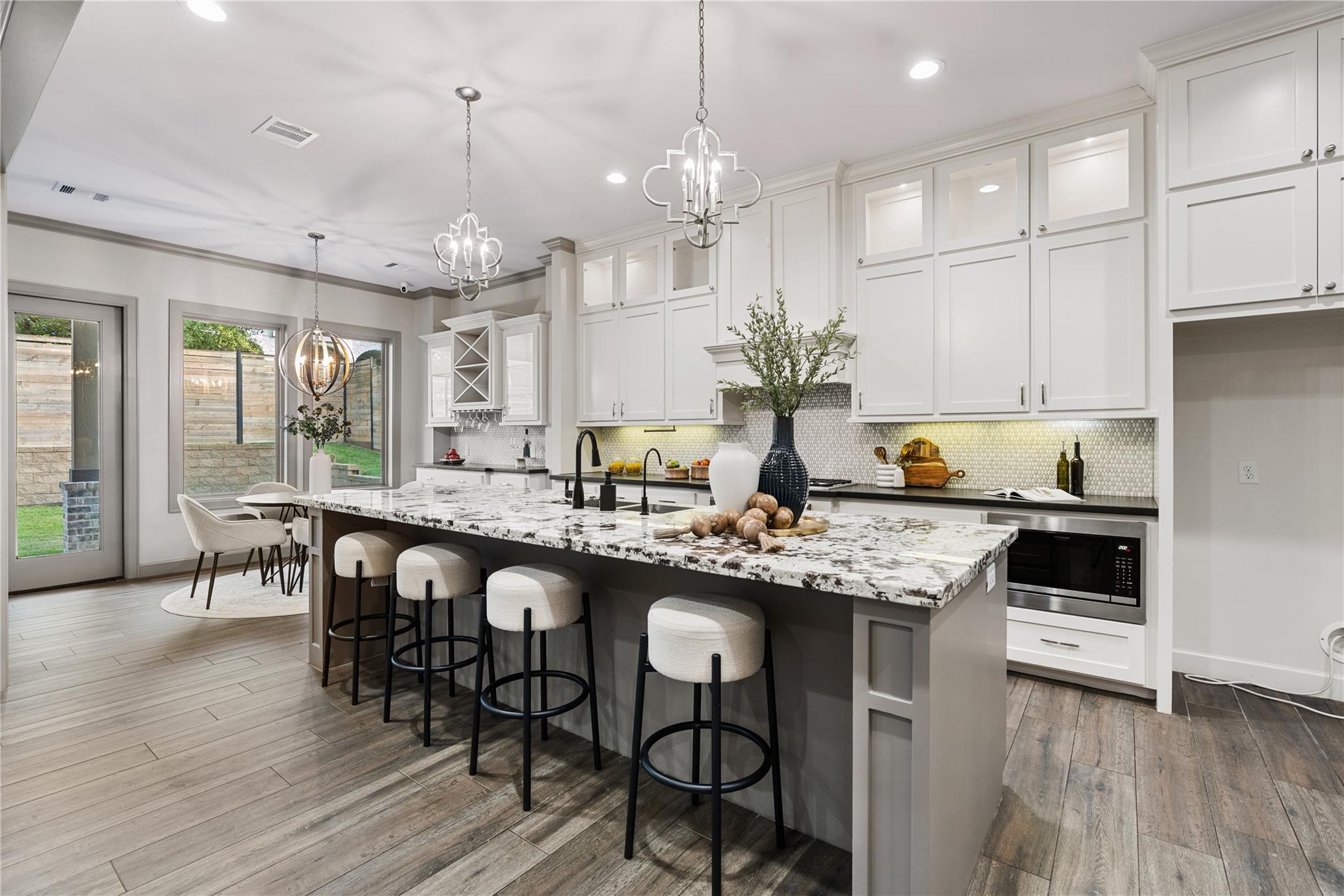 12379 Pebble View Drive — photo
