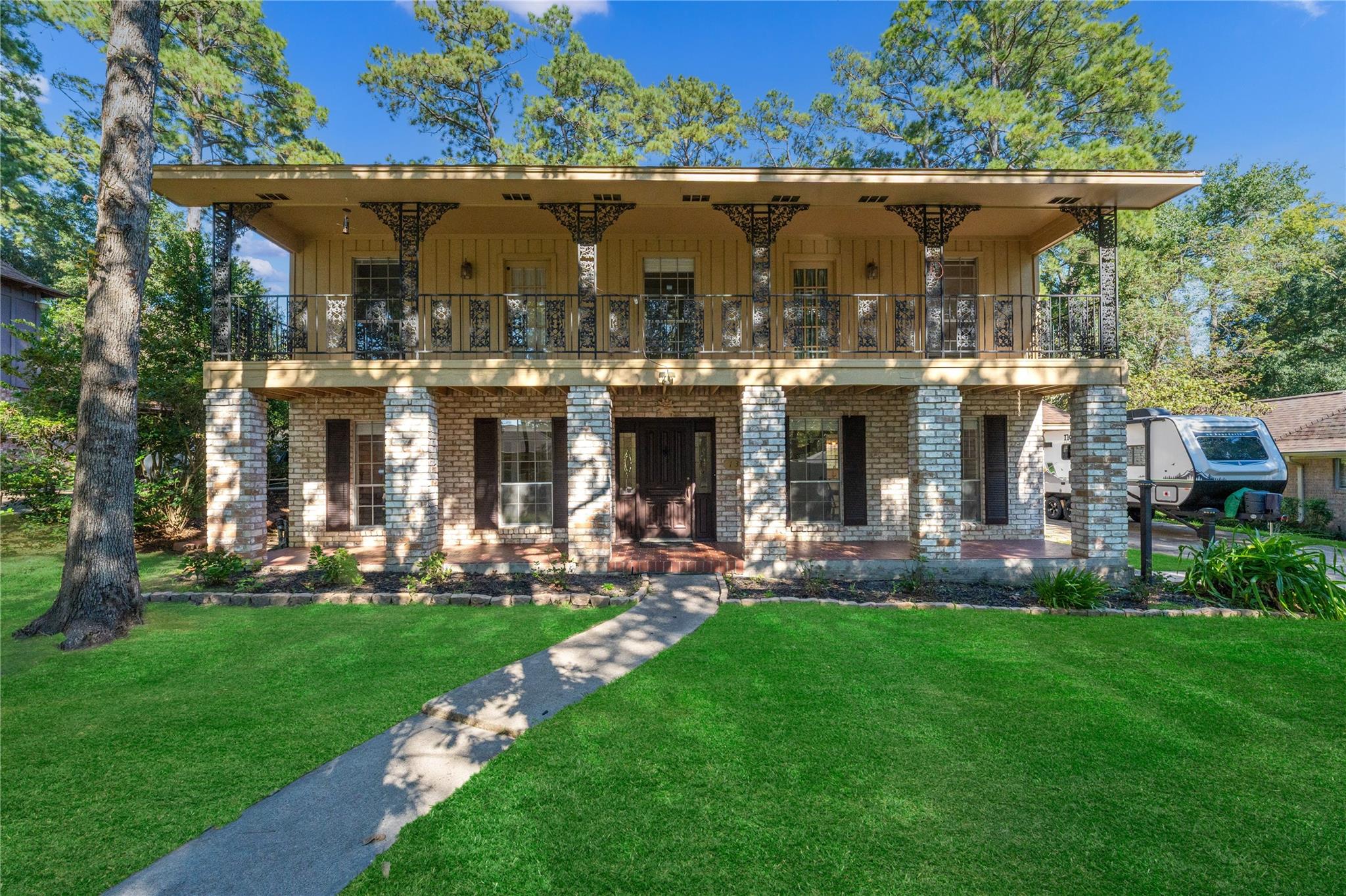 131 Shadowood Street, Conroe, TX 77304 — photo 2
