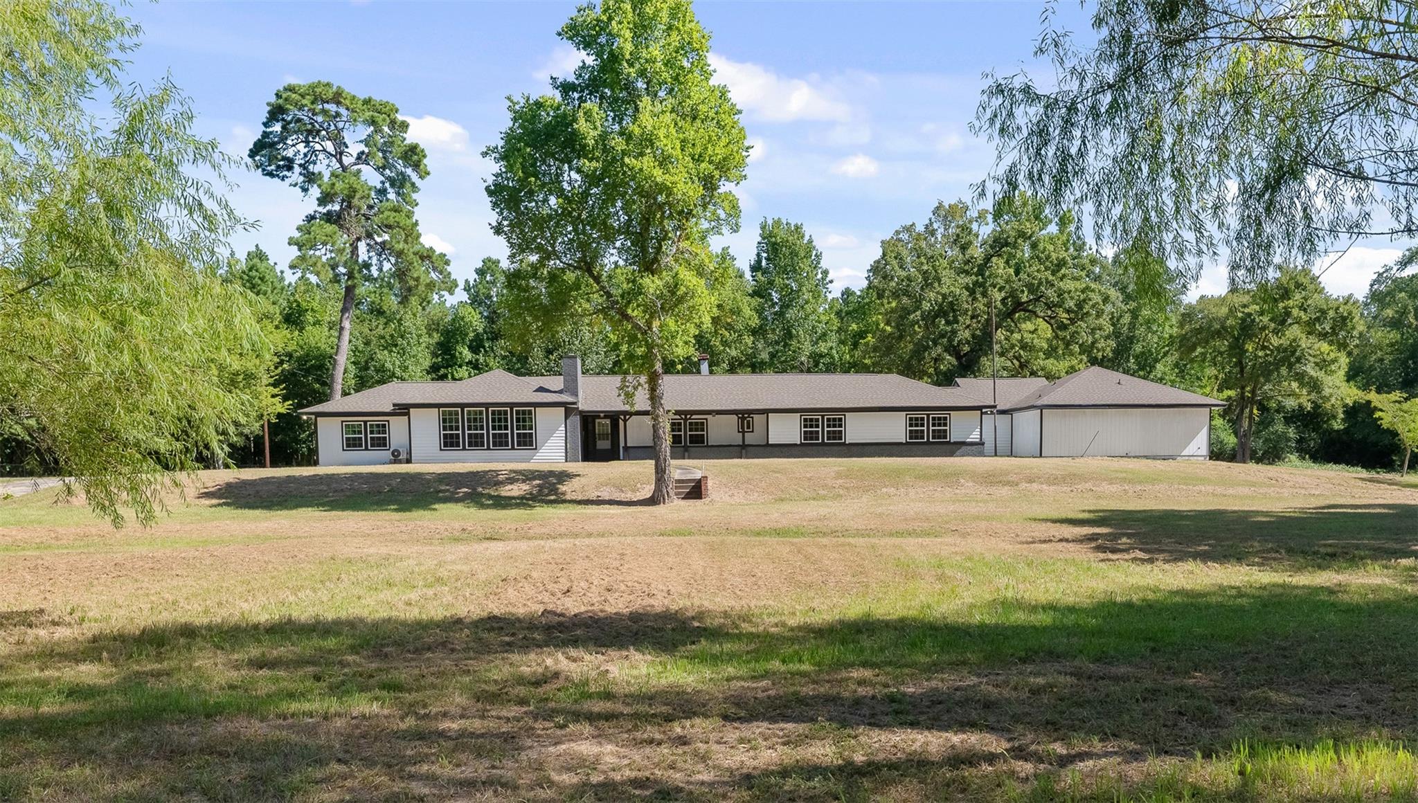 406 E Second Street, Corrigan, TX 75939 — photo 2