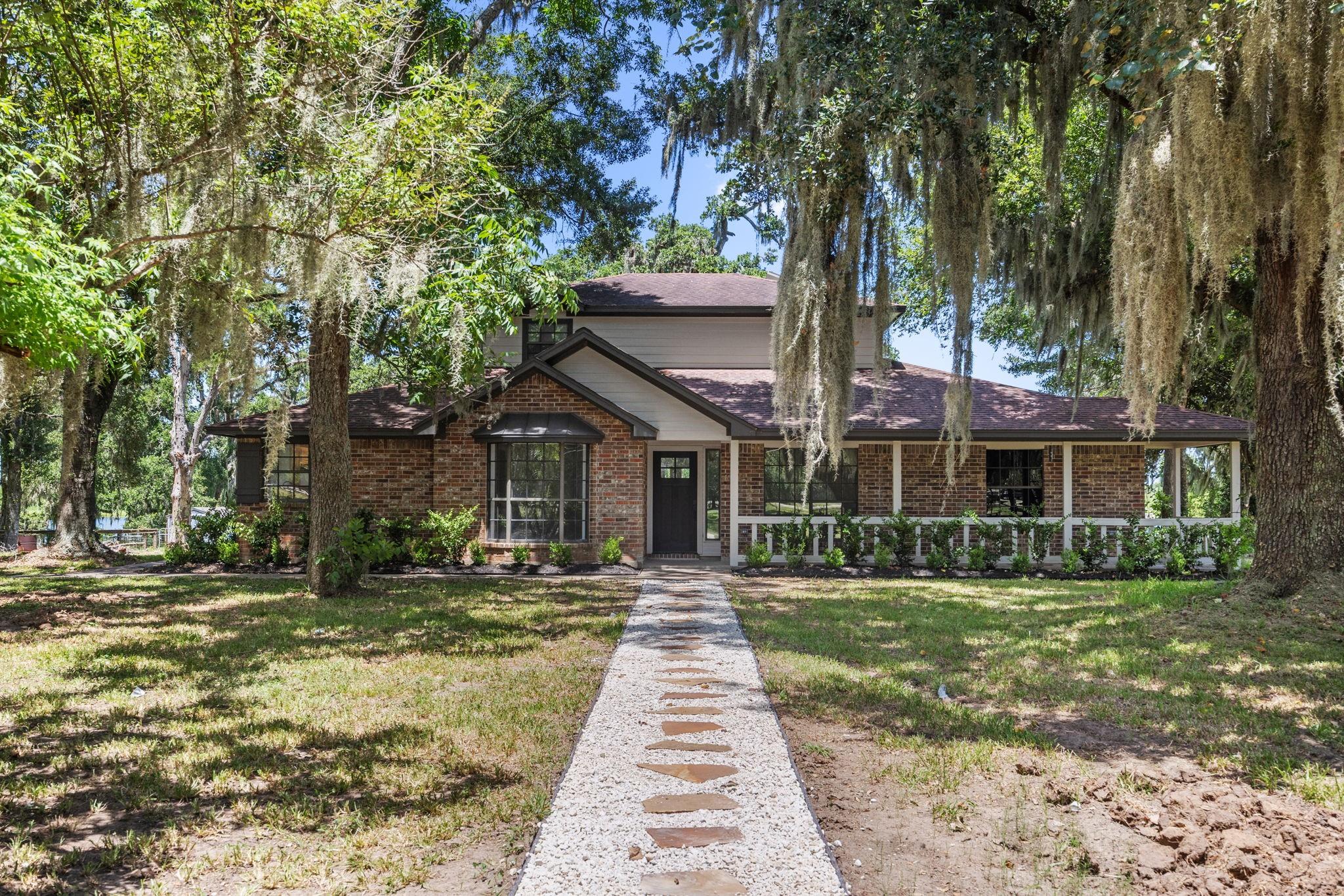 21802 Lake View Road — photo