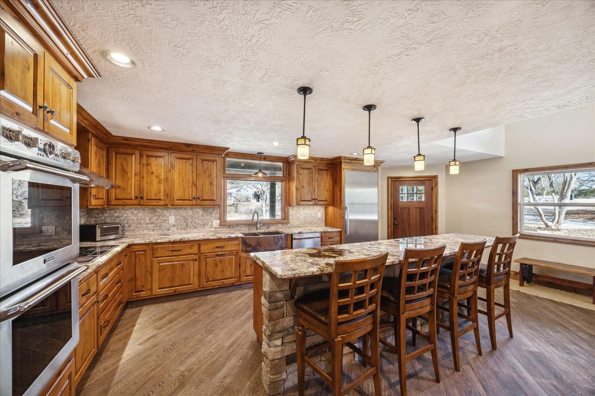 640 Piney Creek Road — photo