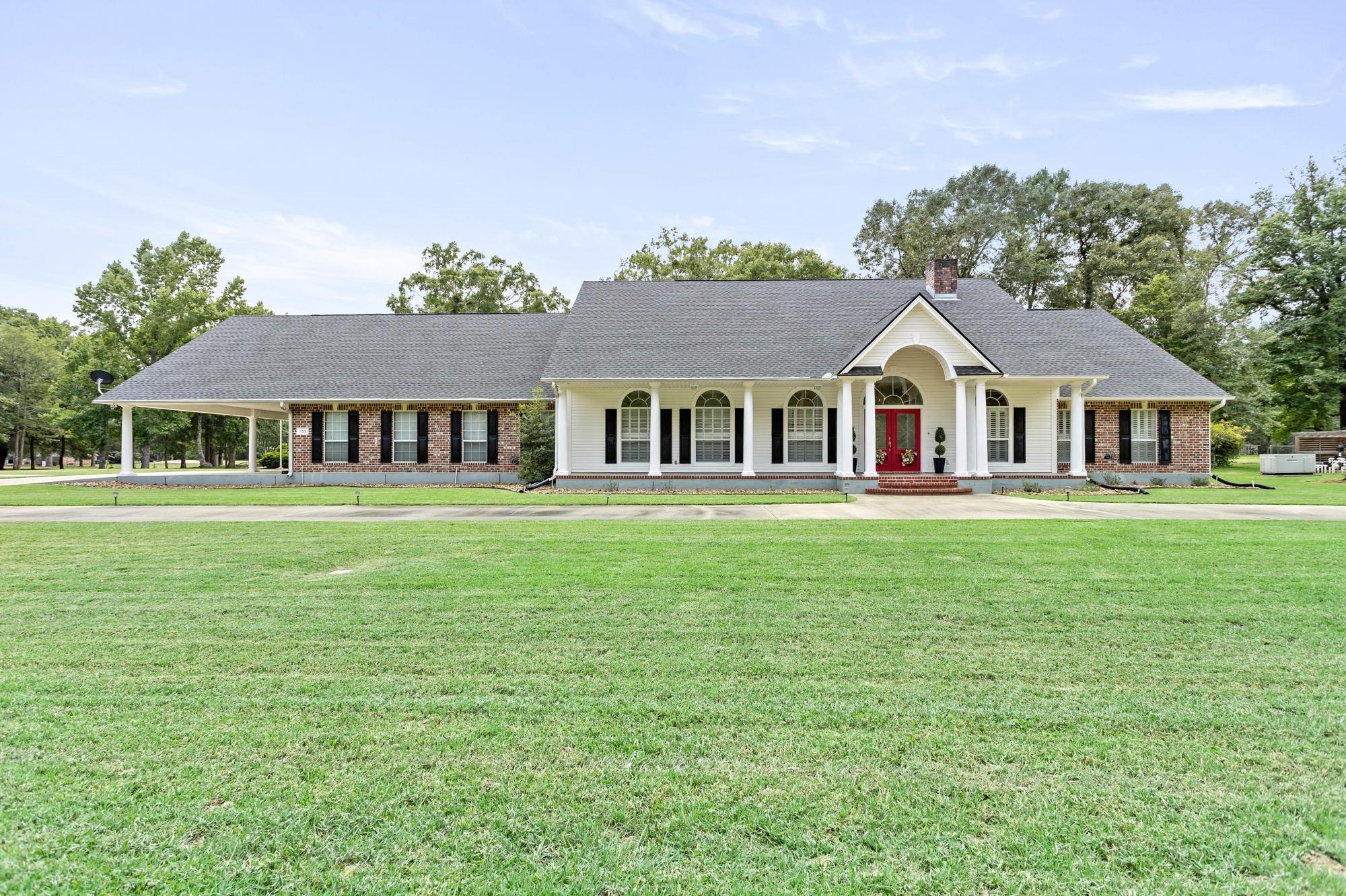 133 Holly Drive — photo